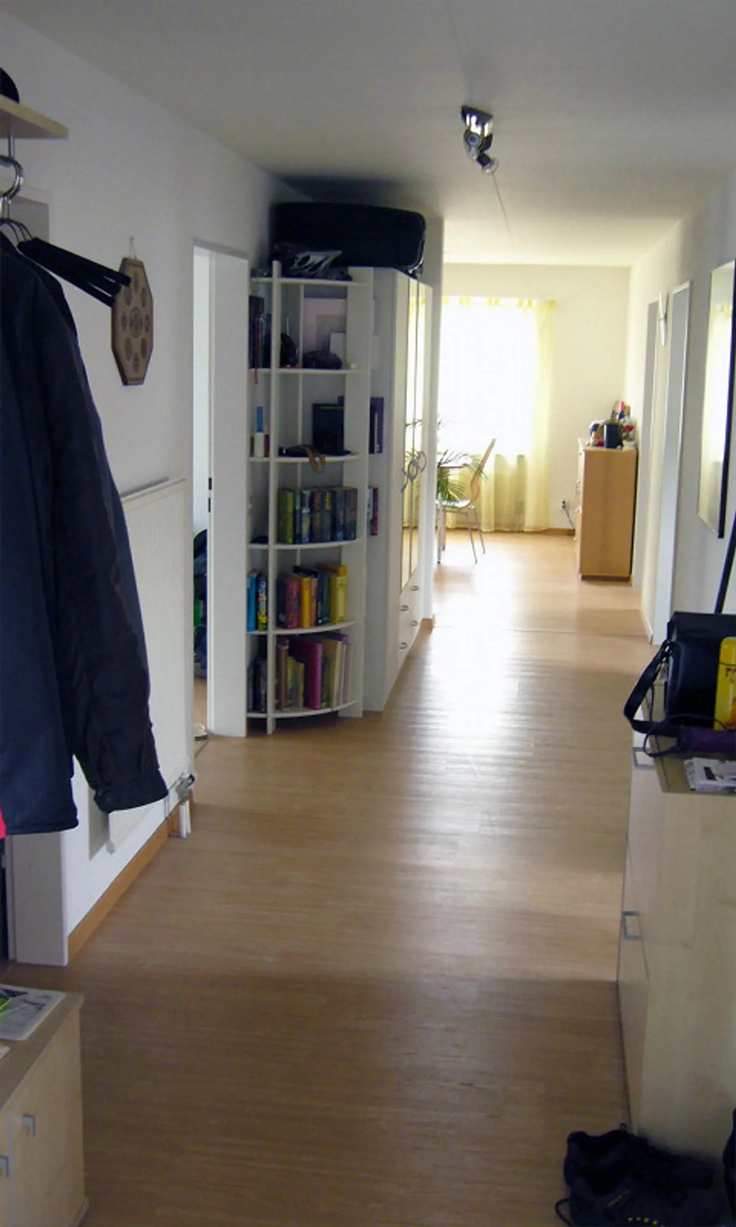 Spacious 4½-room apartment on the 1st floor in Küngoldingen (new kitchen) - Photo 4 of 14