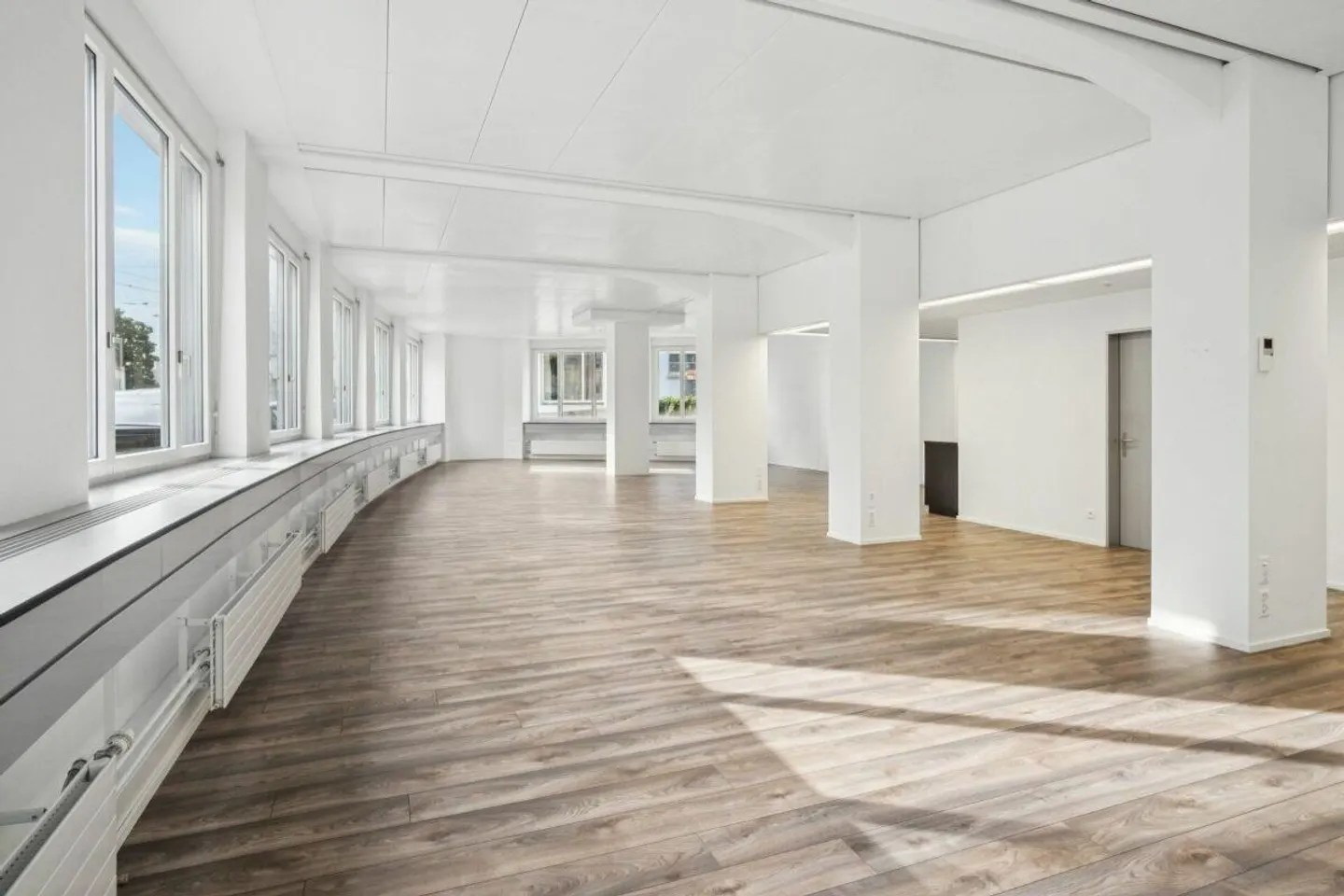 Representative office space in Wollishofen - ready to move in - Photo 3 of 7