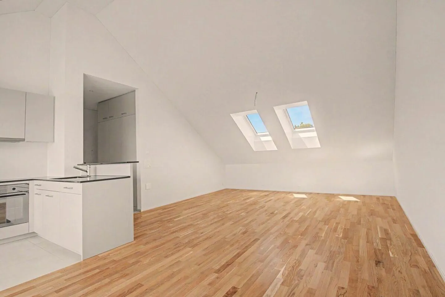 Letzte Attika-Wohnung zu vermieten! - Foto 3 von 11