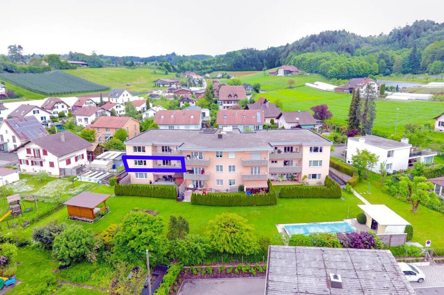 Spacious 4½-room apartment on the 1st floor in Küngoldingen (new kitchen) - Photo 13 of 14