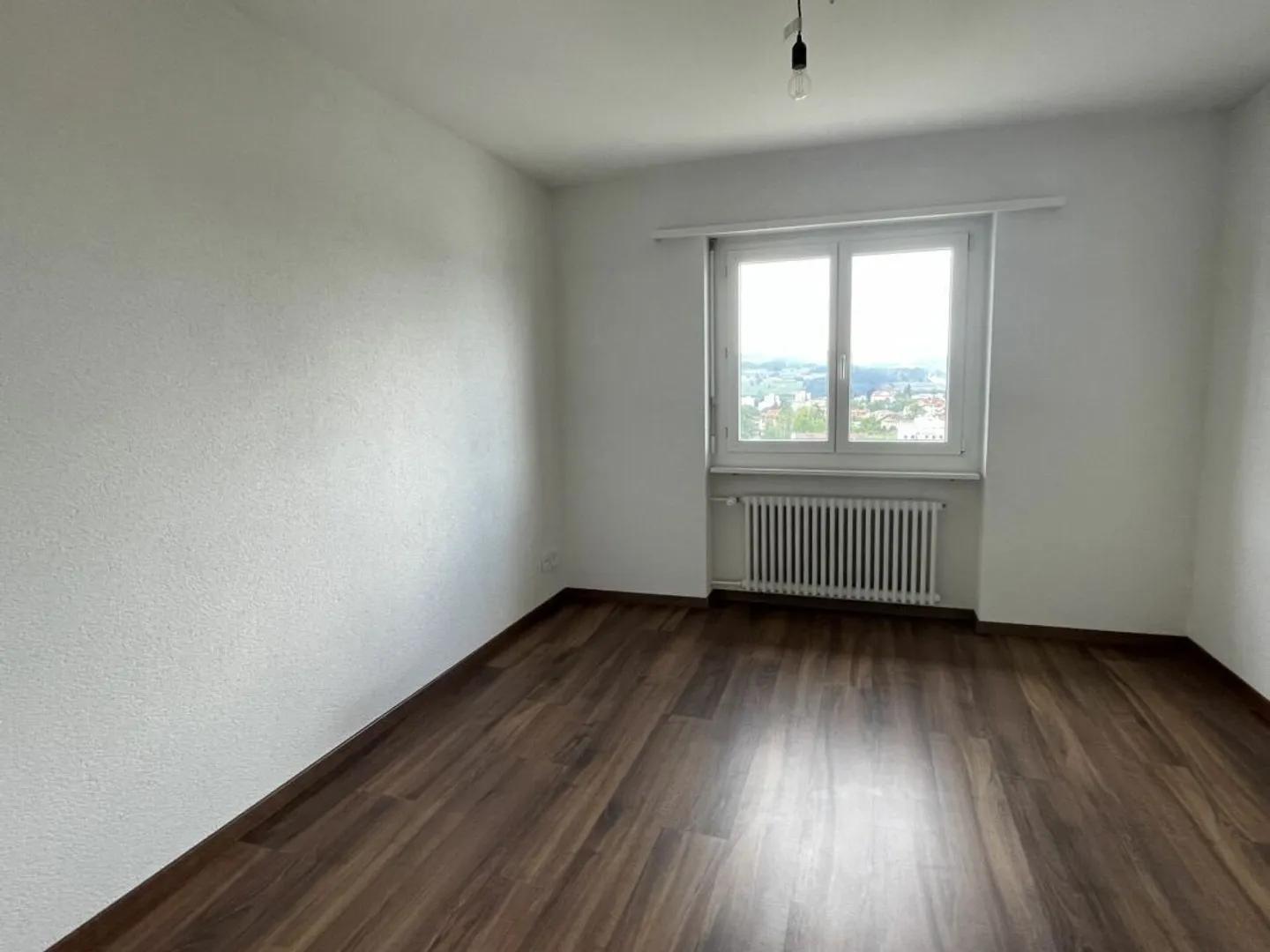 Modern apartment in a quiet location - Photo 5 of 13