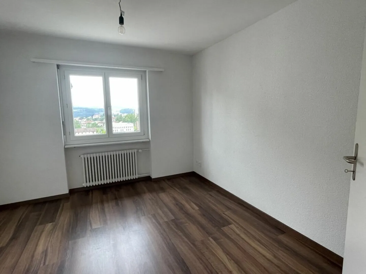 Modern apartment in a quiet location - Photo 6 of 13