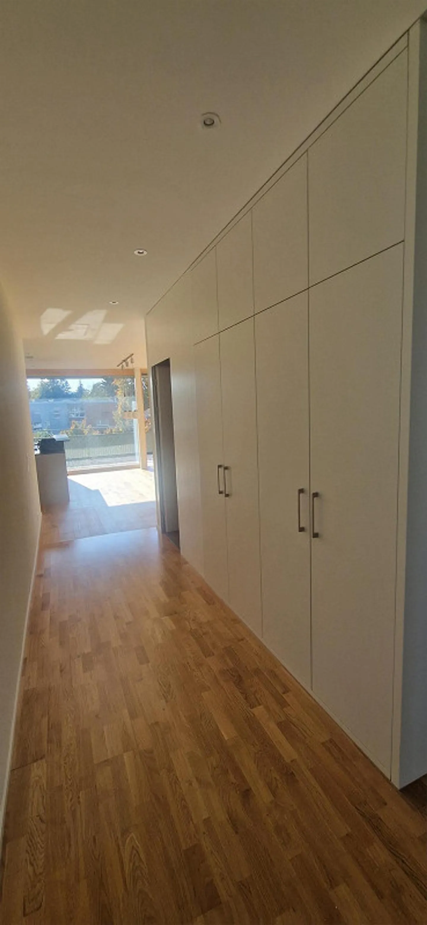 Luminoso appartamento attico di 3,5 locali con vista lago a Kreuzlingen (120 m²) - Foto 6 di 19