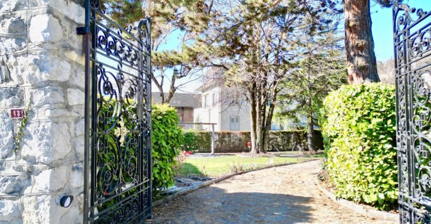 Maison de Maître Élégante à Sion - Photo 9 sur 12