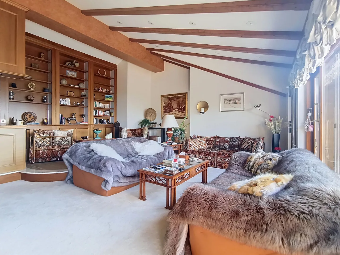 Penthouse with a view of the Dents du Midi! - Photo 3 of 10