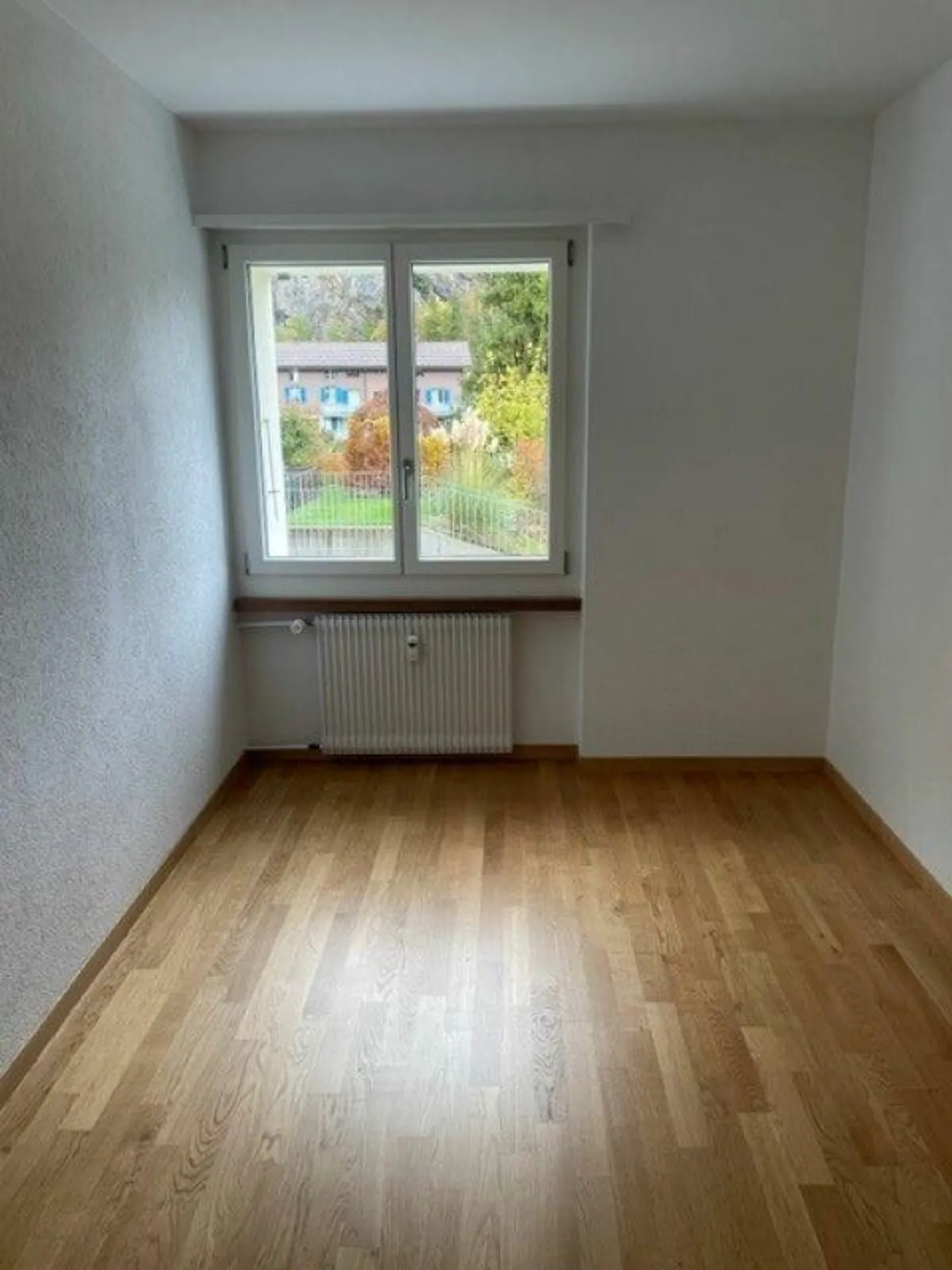 Quietly located apartment in Unterseen - Photo 5 of 7