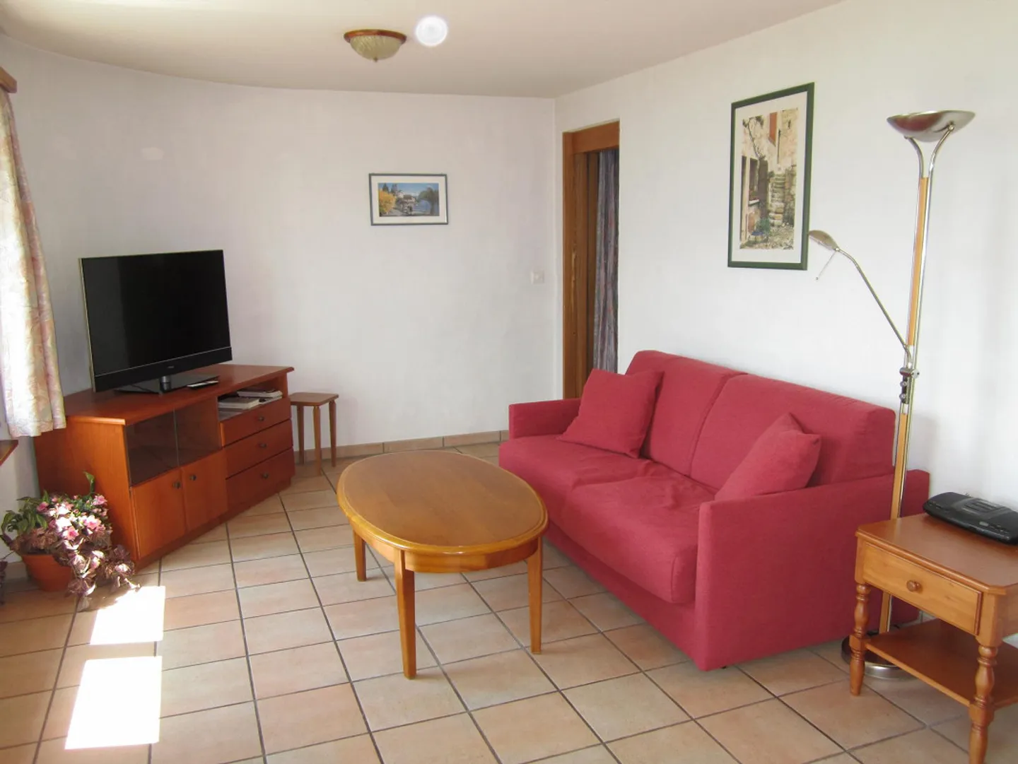möblierte 2.5-Zimmerwohnung - Foto 2 von 7