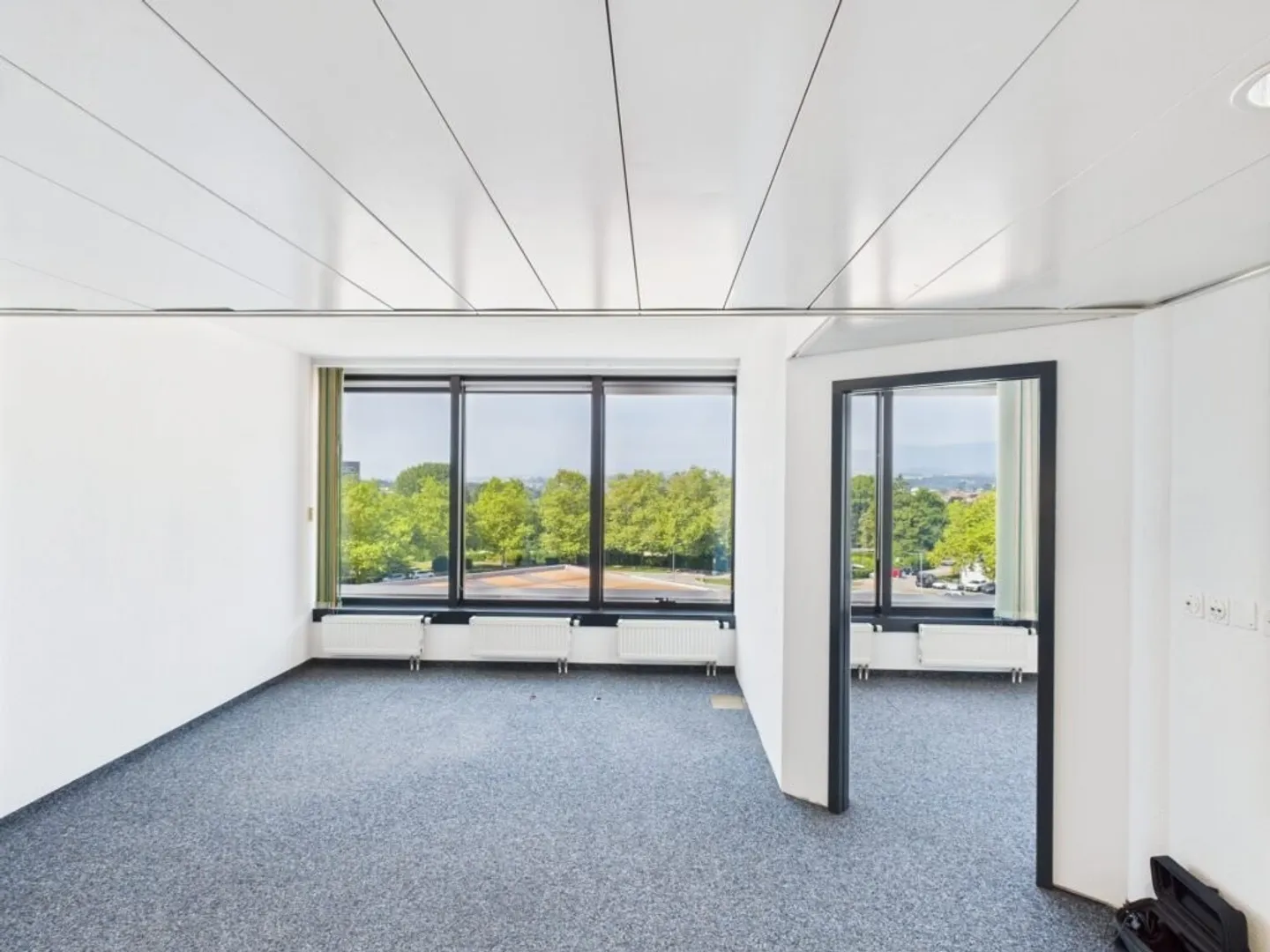 Prächtiges Büro von 249 m2 in einem Gebäude mit strategischer Lage - Foto 3 di 12