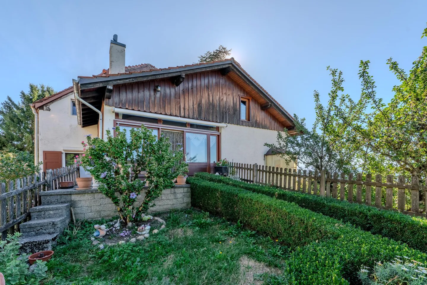 Incantevole Casa di Villaggio con Giardino - Foto 4 di 13