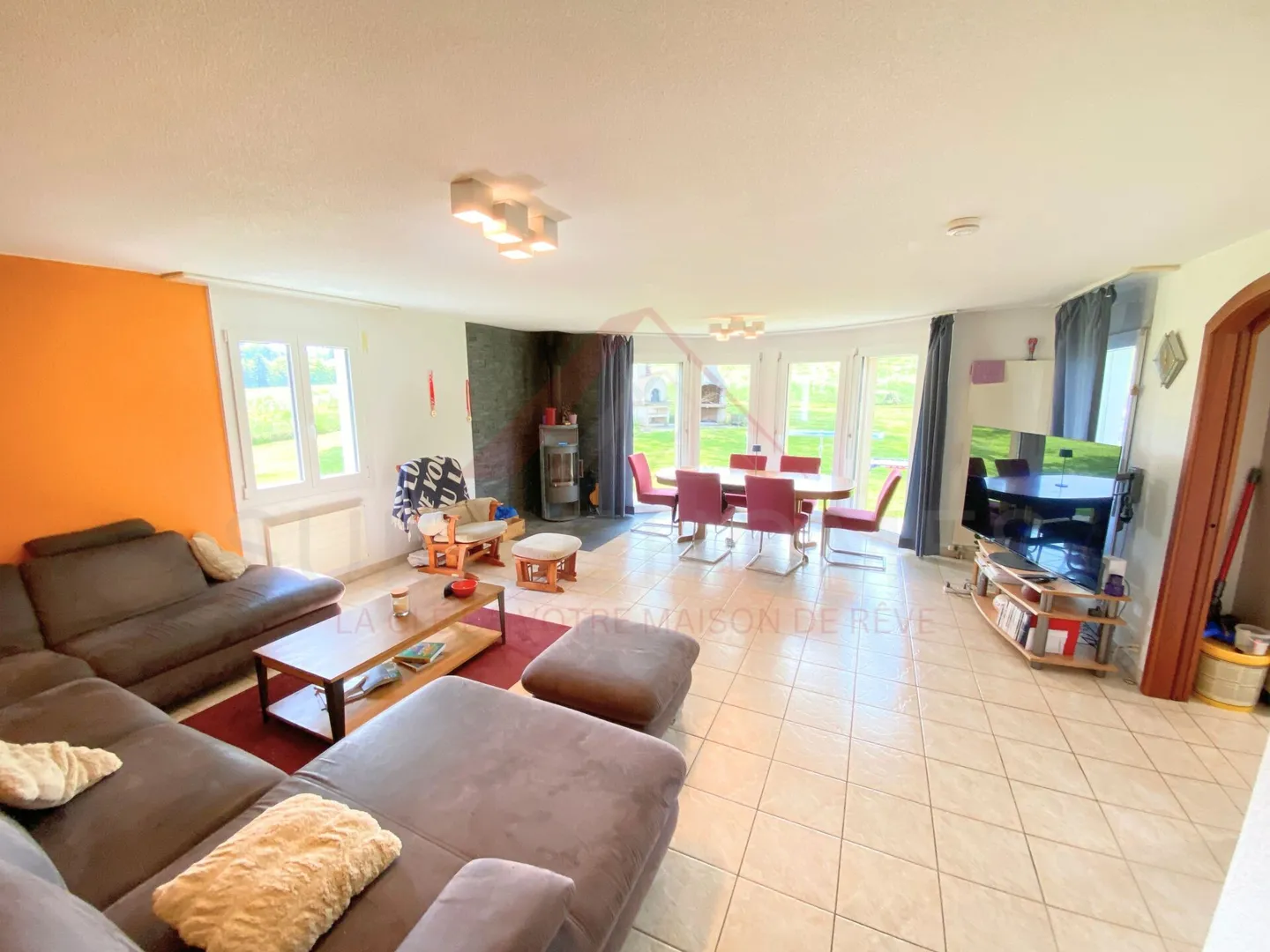 Charming family villa with garden, outdoor area and beautiful view - Montpreveyres - Photo 3 of 13