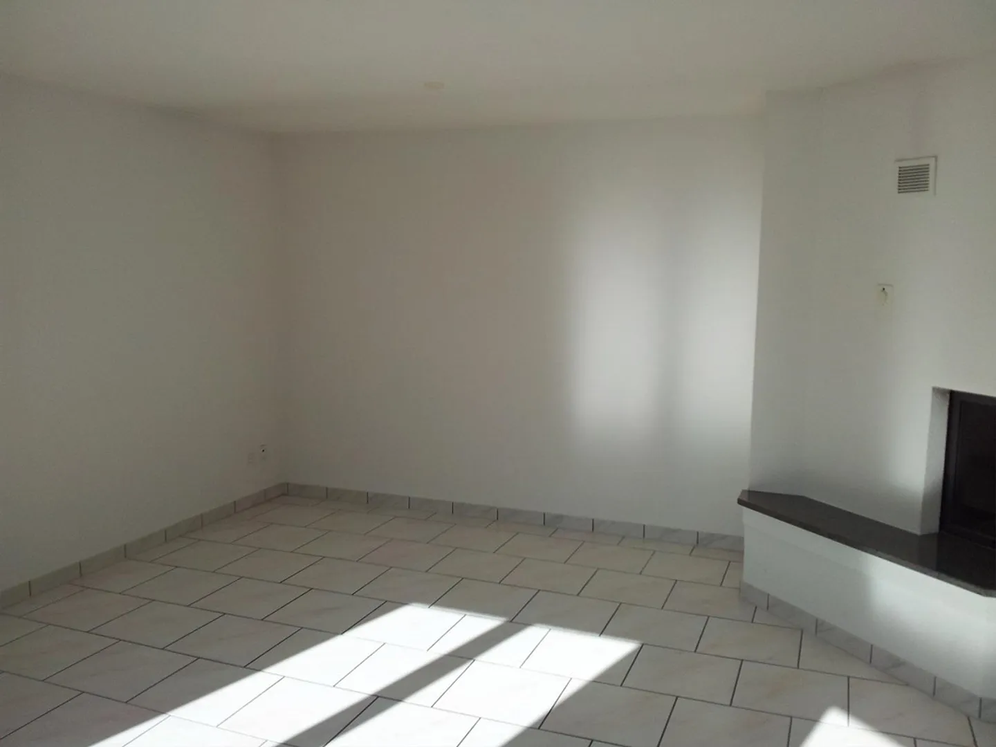 3 1/2-Room Apartment (111) - Photo 7 of 17