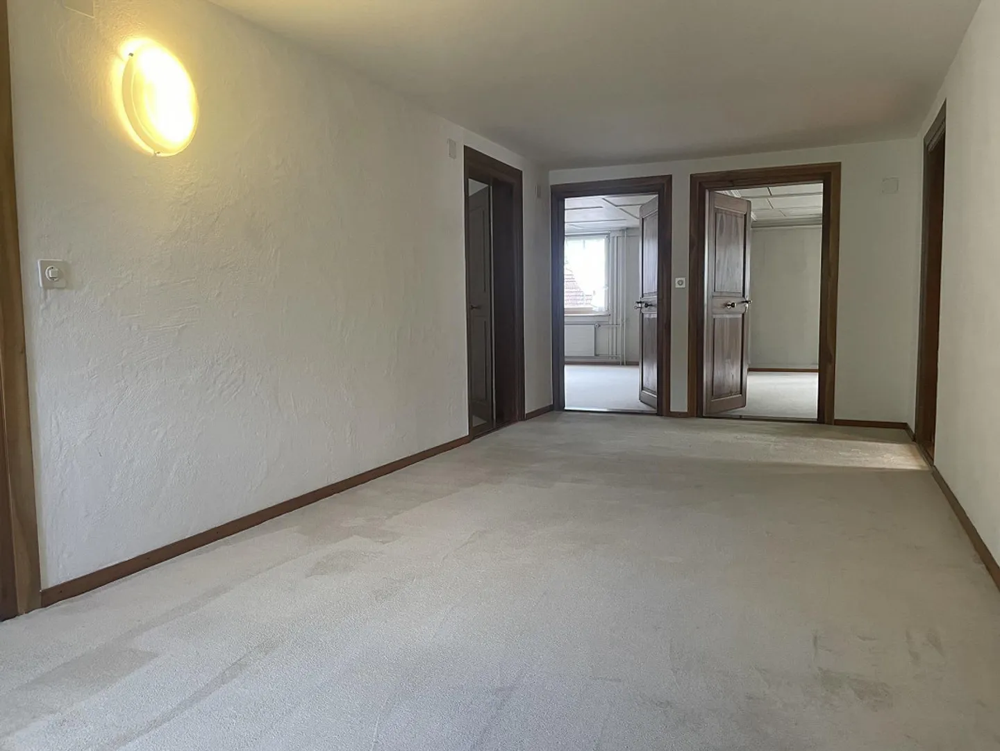 Grosszügige 4,5-Zimmer in historischen Haus, ruhig gelegen - Foto 8 von 23