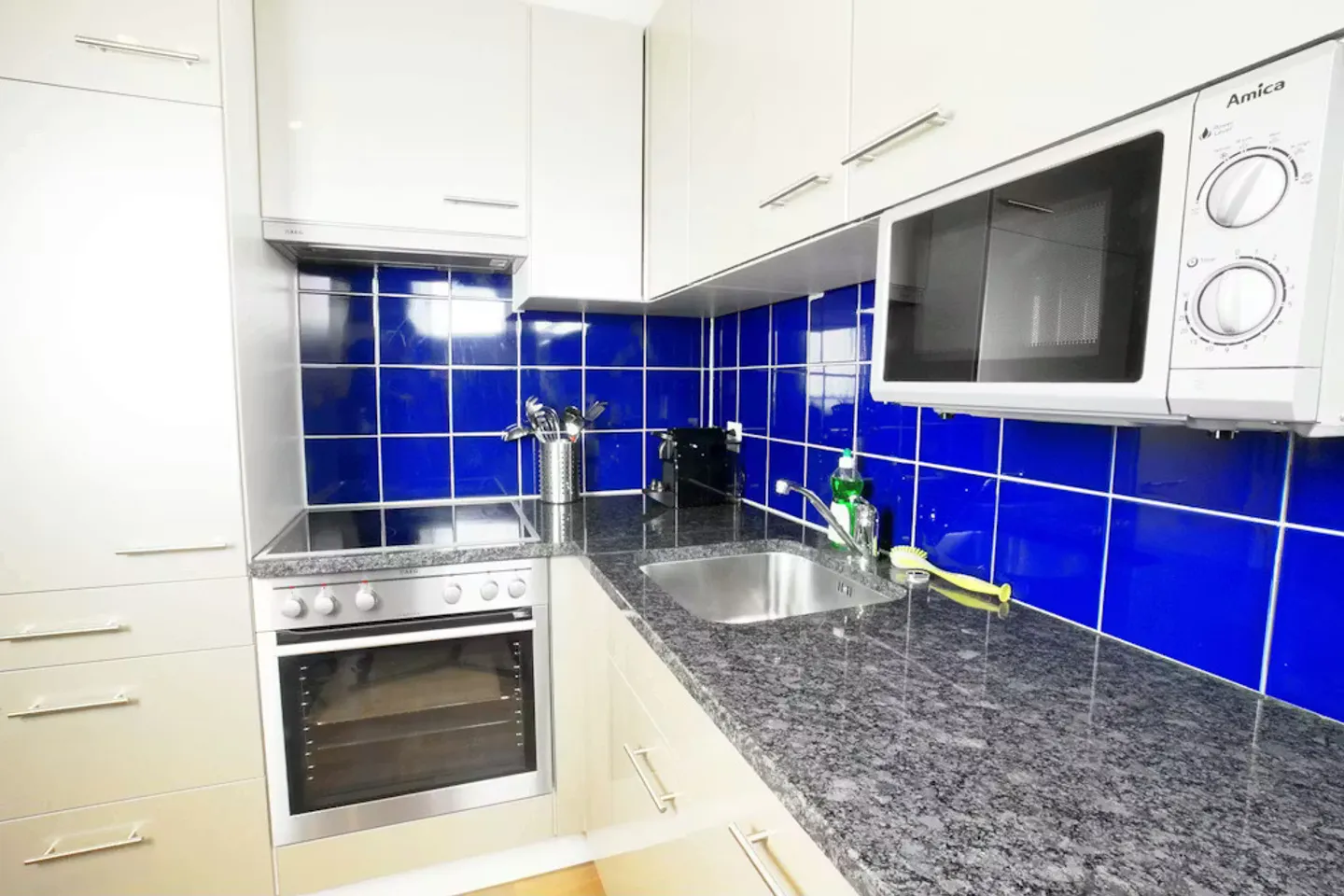 Condo/Appartement à louer, Schwamendingenstrasse, à Zürich, Suisse - Photo 6 sur 10