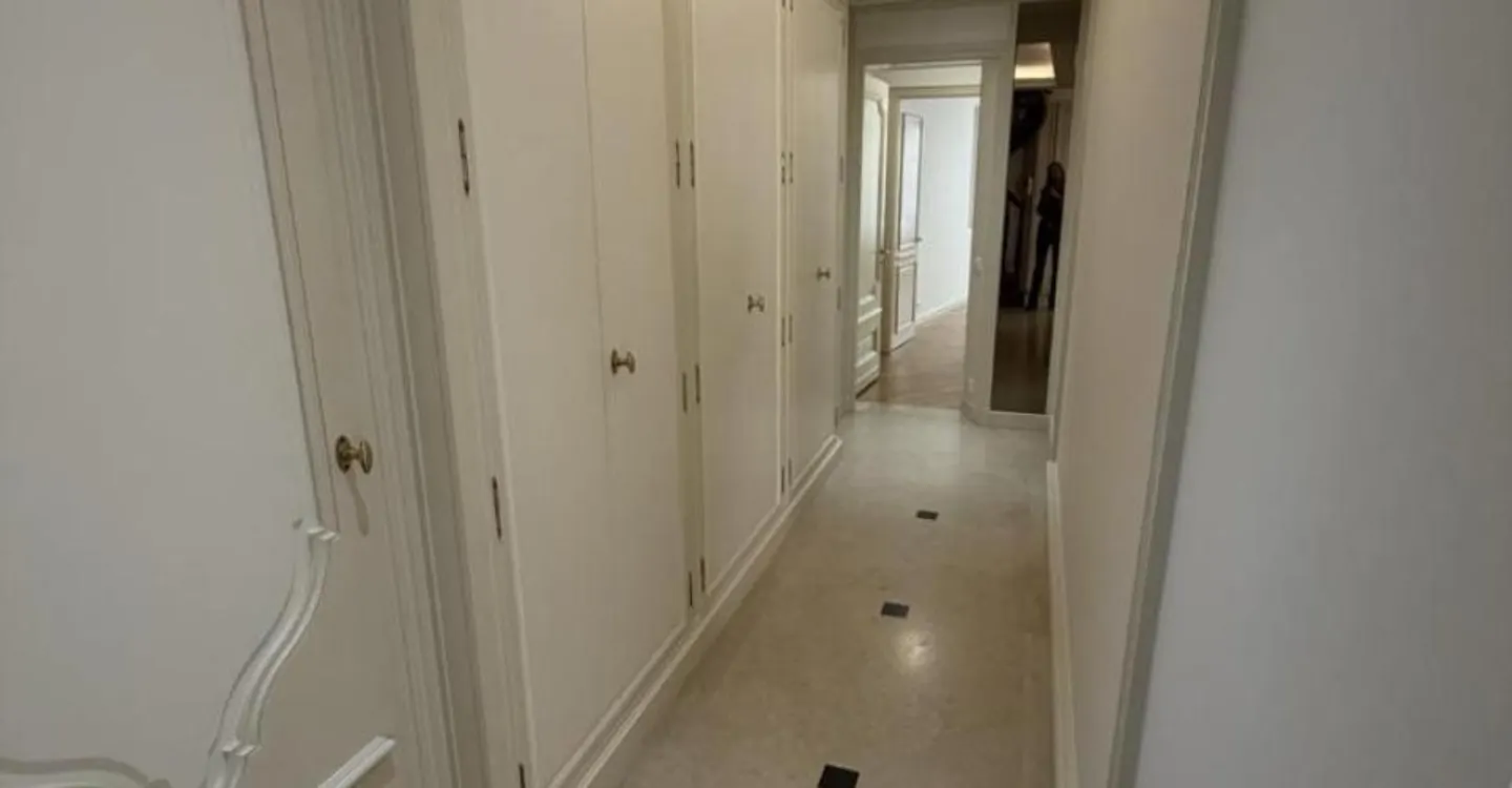 Exceptional duplex for rent? Old Town of Geneva - Photo 4 of 11