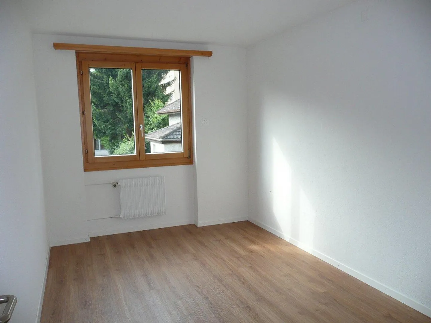 Ideal! Central 4 Rooms plus Work-Studio Area + 2 Balconies - Photo 6 of 14