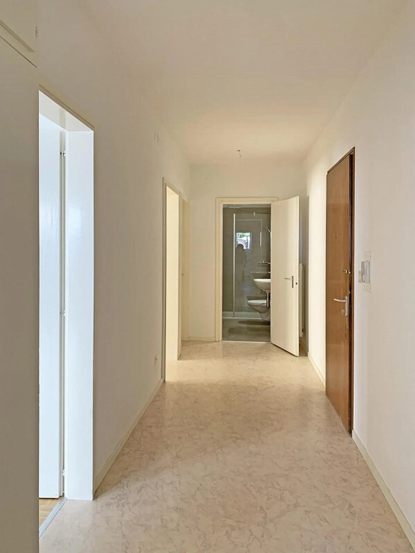 ASCONA, Wir vermieten eine 3½-Zimmer-Wohnung - Foto 7 von 8