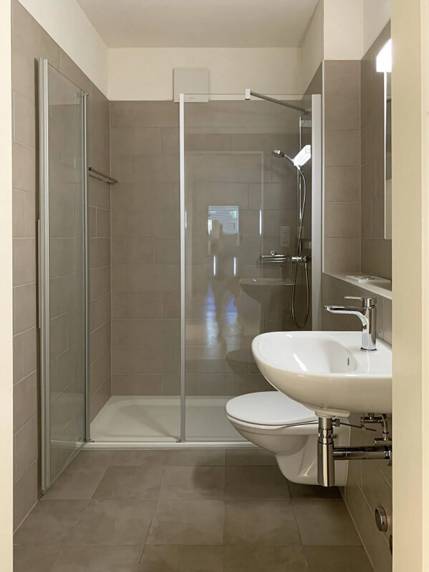 ASCONA, Wir vermieten eine 3½-Zimmer-Wohnung - Foto 8 von 8