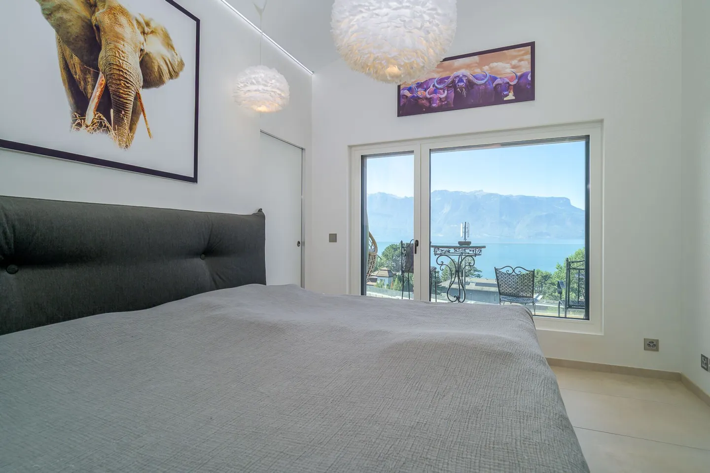 Attique contemporain avec vue lac - Photo 13 sur 13