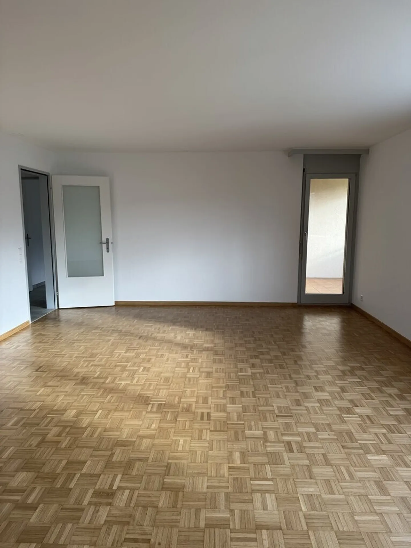 Bright 3.5-room apartment in a strategic location - Photo 6 of 9