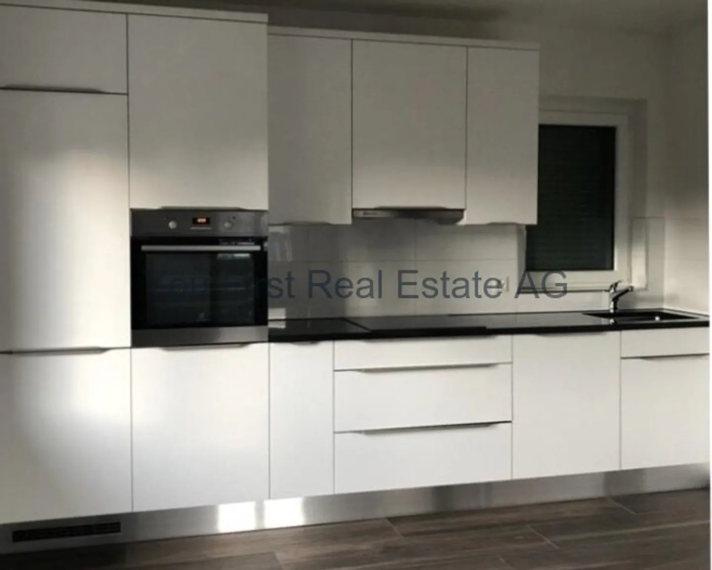 Attractive Return in Modern Multi-Family House - Photo 3 of 12