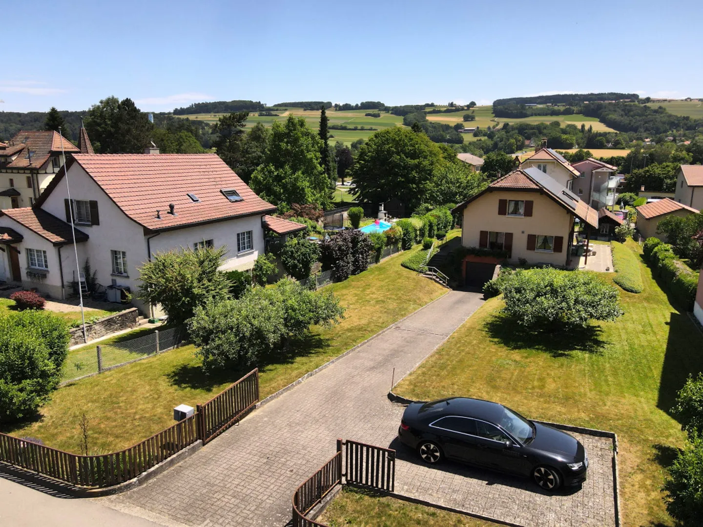 Detached 6.5 room villa with large garden of 1,618 m2 - Photo 5 of 10