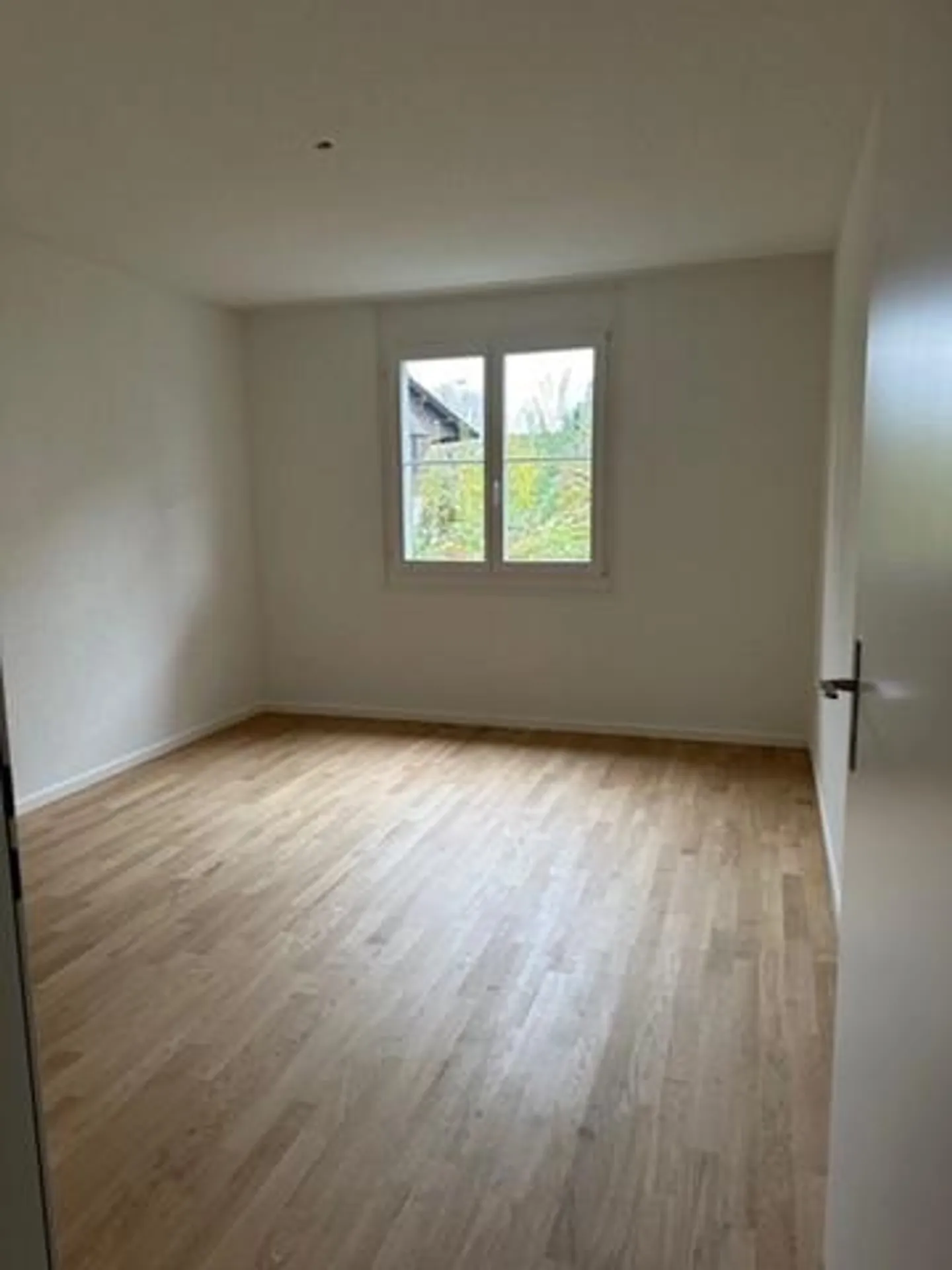 Charming 3.5-Room Apartment - Photo 5 of 8
