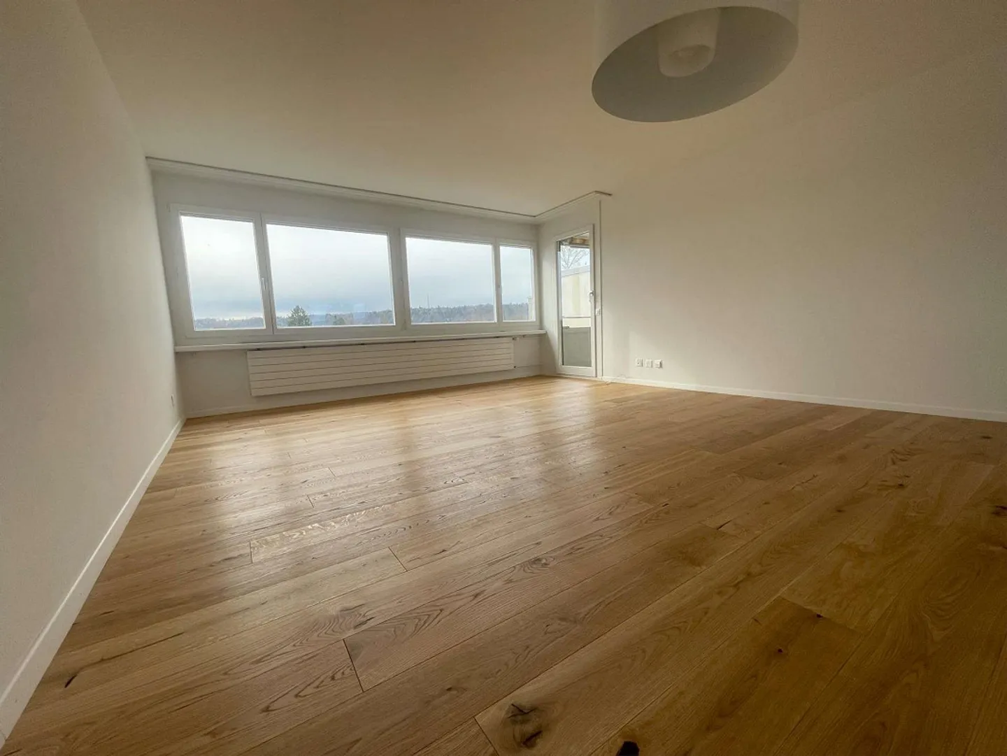 Appartement 4.5 pièces ensoleillé - Photo 5 sur 20