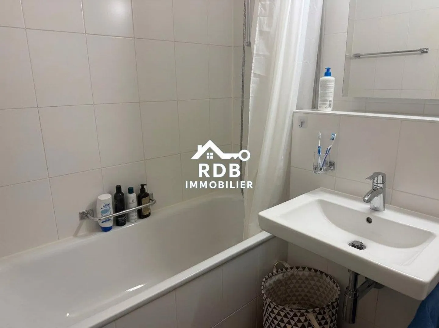 Appartement de 3,5 pièces au 3ème étage situé à Chêne-Bougeries 1224 - Foto 7 di 7