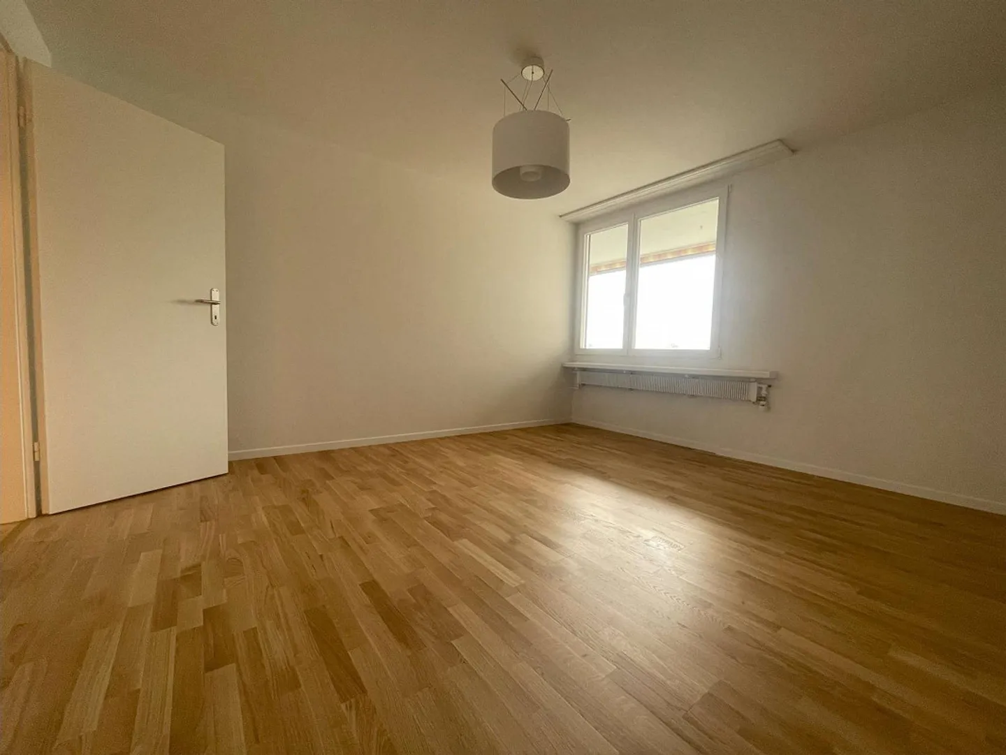 Appartement 4.5 pièces ensoleillé - Photo 19 sur 20