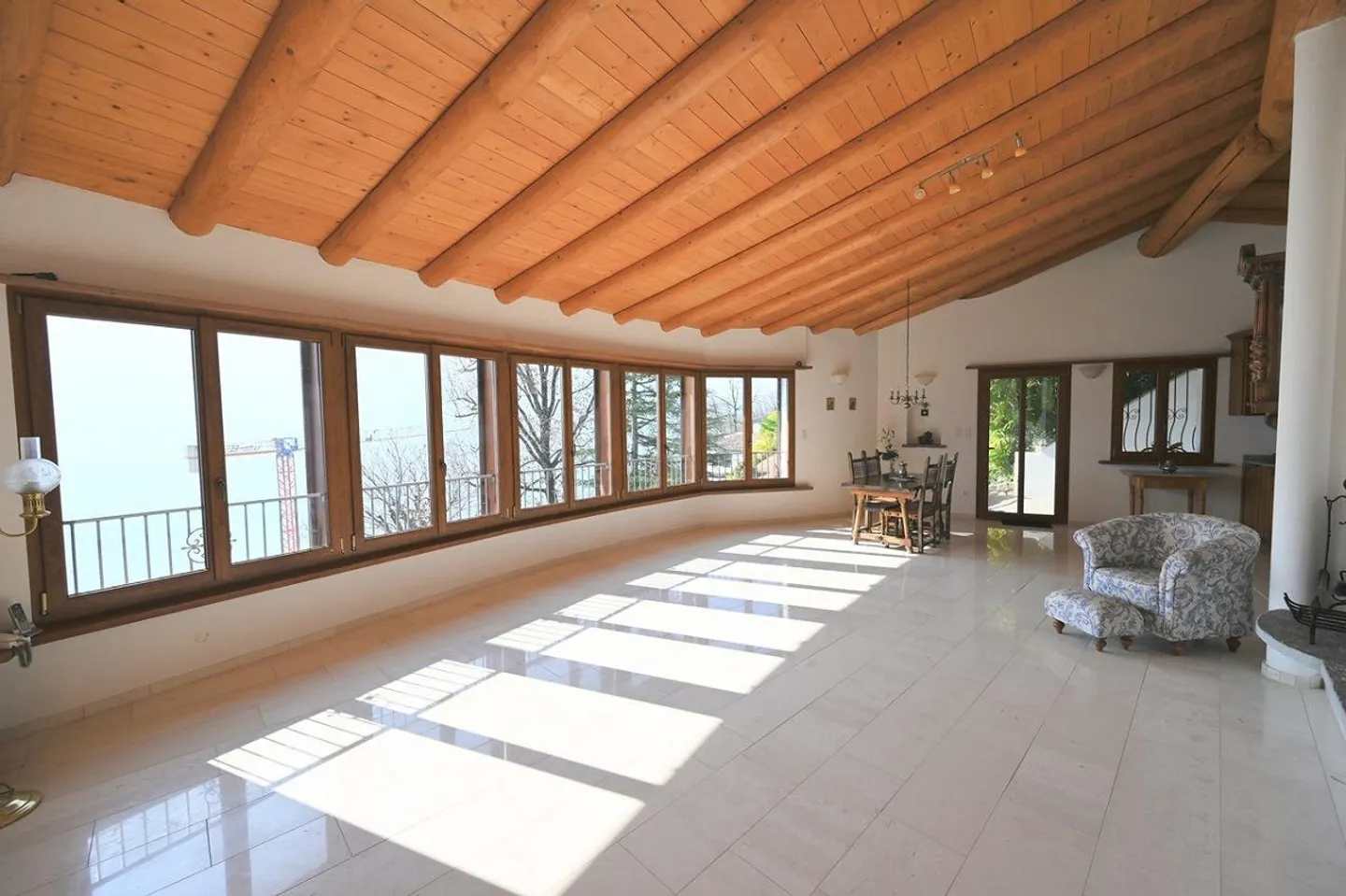 2 Ville Gemelle in Stile Rustico con Magnifica Vista Lago di Lugano - Foto 4 di 25