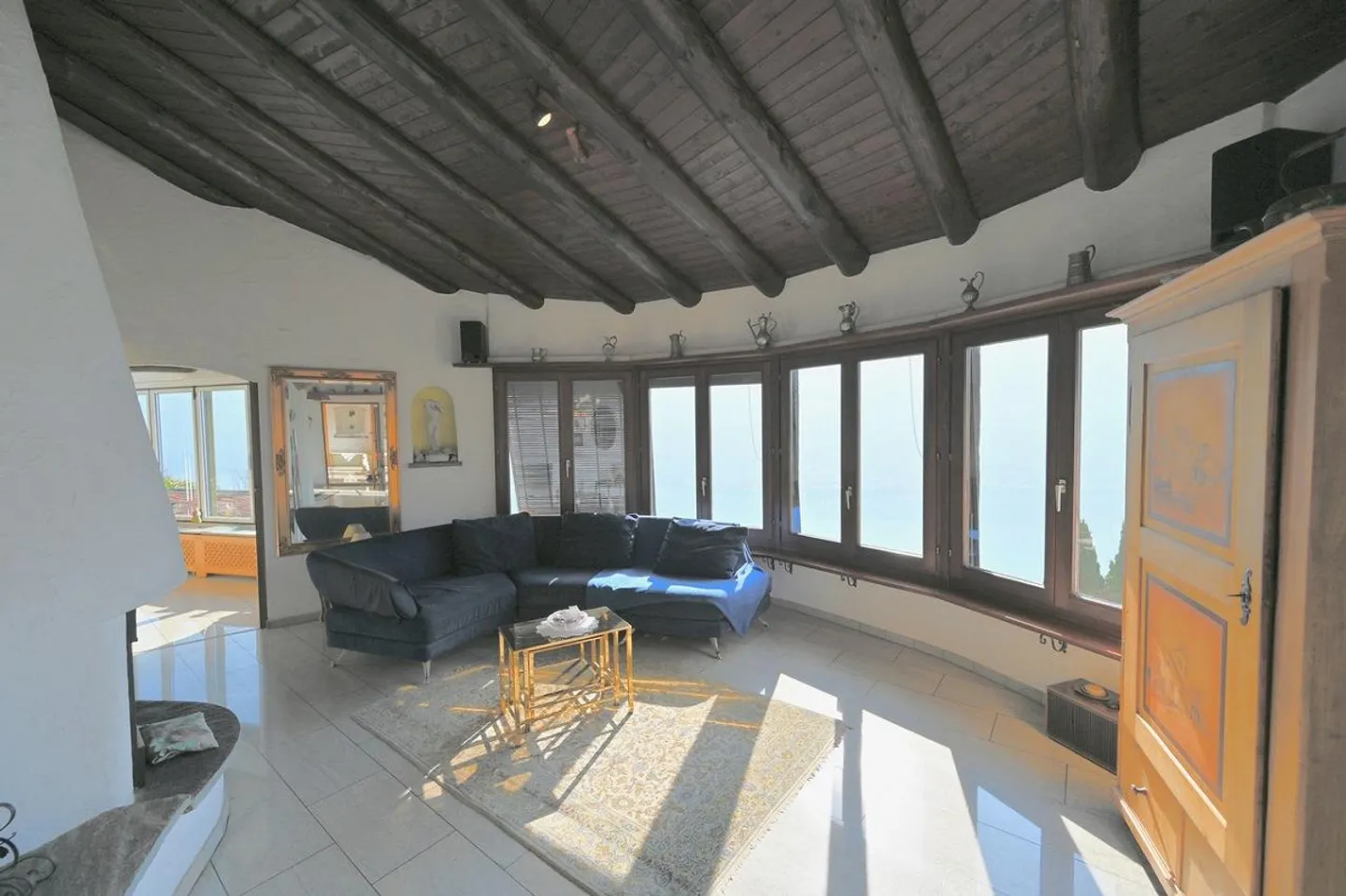 2 Ville Gemelle in Stile Rustico con Magnifica Vista Lago di Lugano - Foto 13 di 25