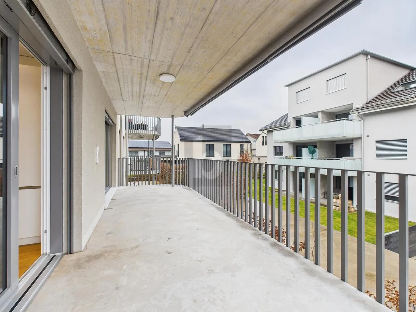 ATTRACTIVE AND MODERN - Photo 3 of 6