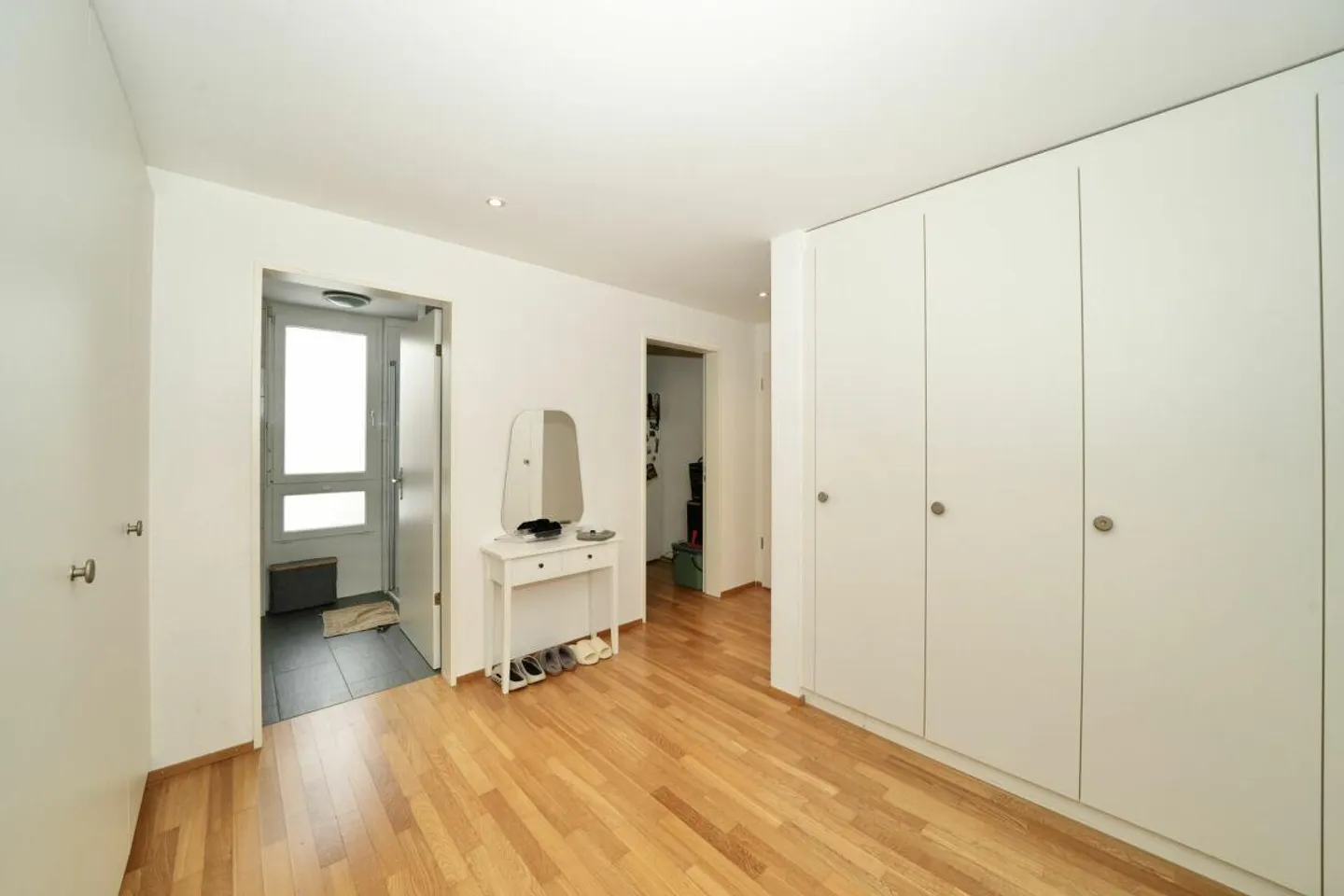 Helle 4.5-Zimmer-Wohnung - Foto 8 von 9