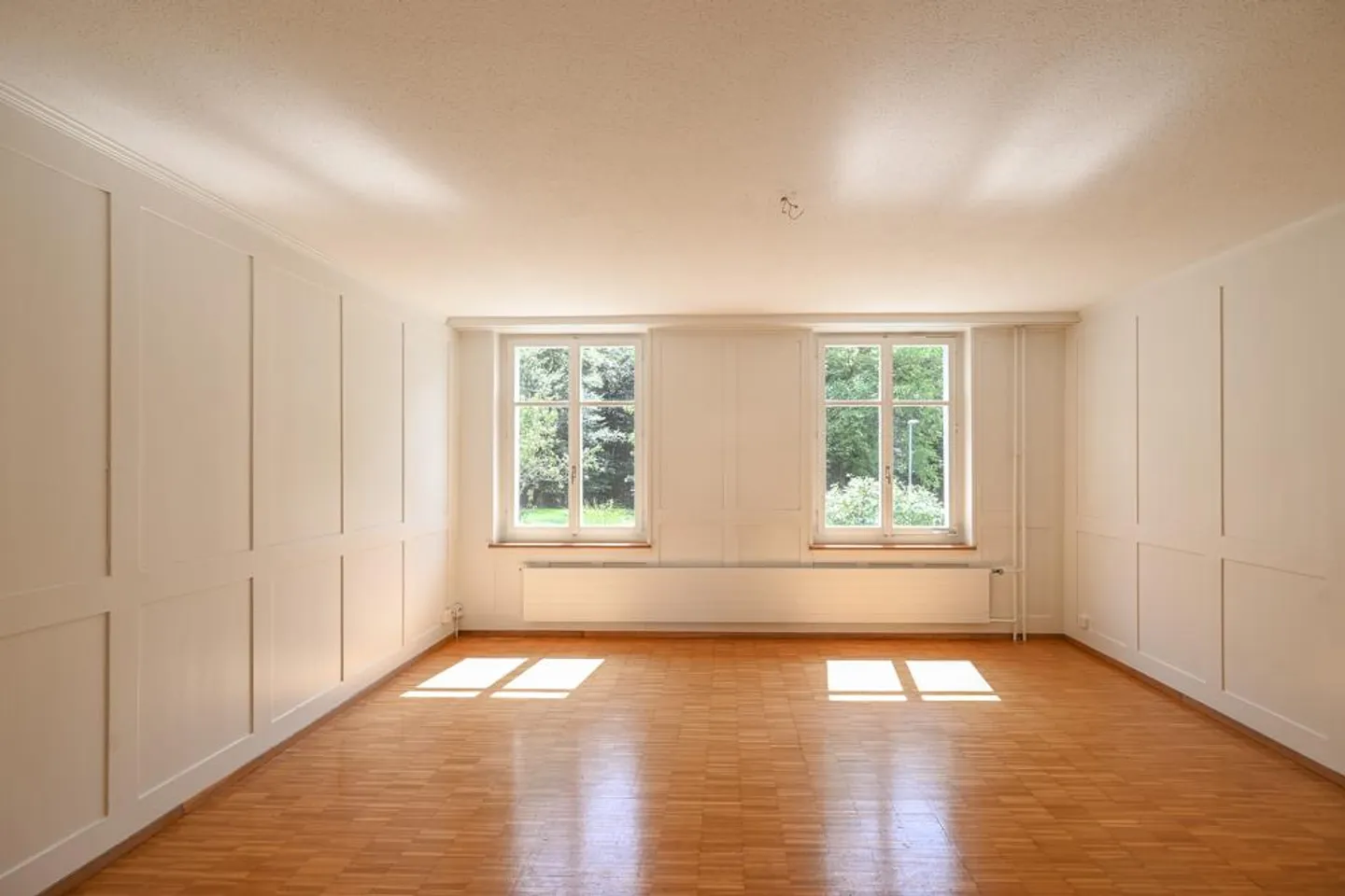Ruhig wohnen im Grünen und dennoch zentrumsnah - Foto 2 von 7