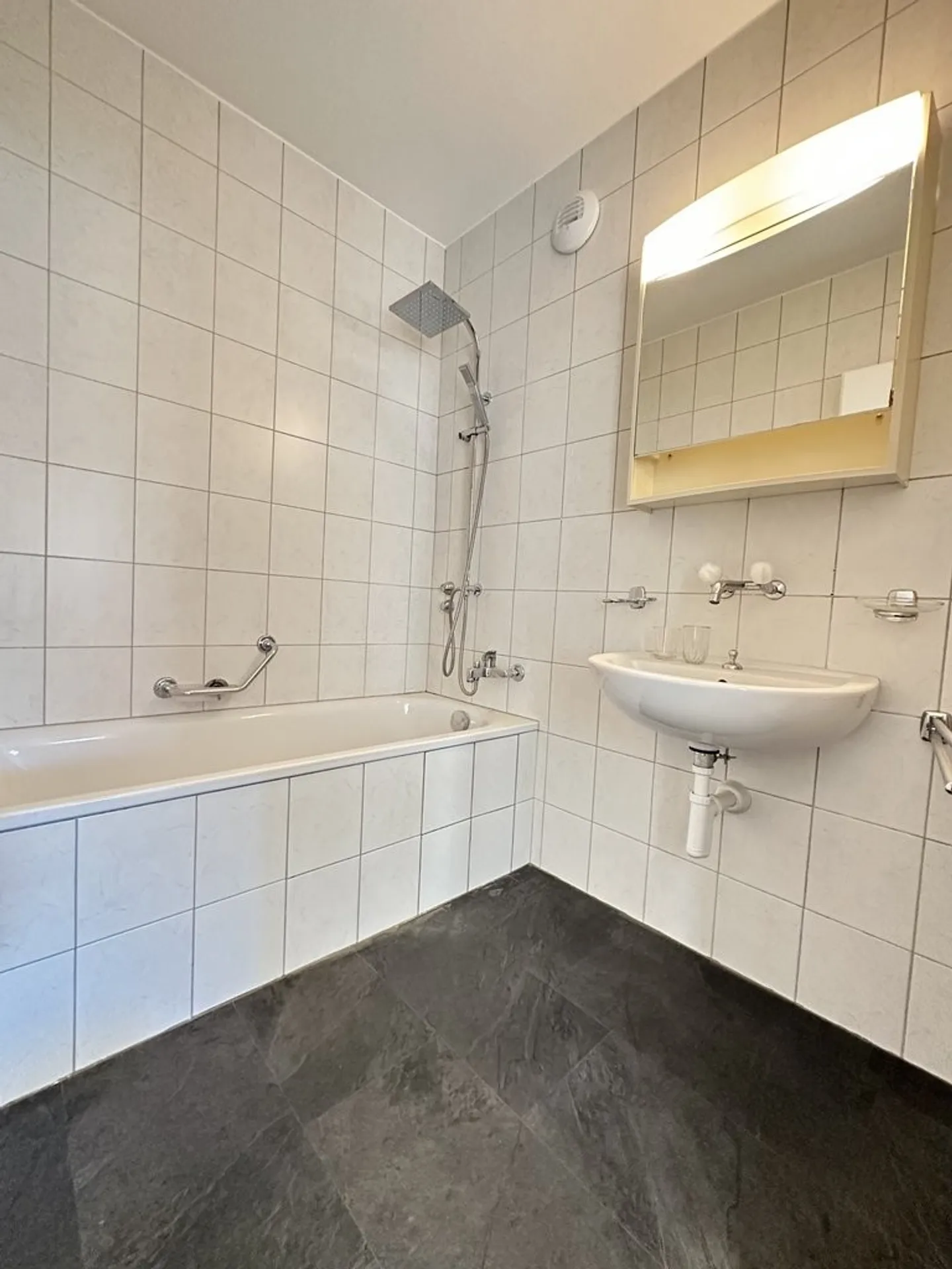 Zu ergreifen! Wunderschöne Wohnung in Granges-Paccot! - Foto 8 von 9