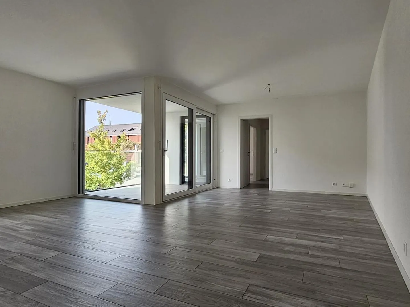 Appartement lumineux 3.5p à Crissier - Photo 2 sur 9