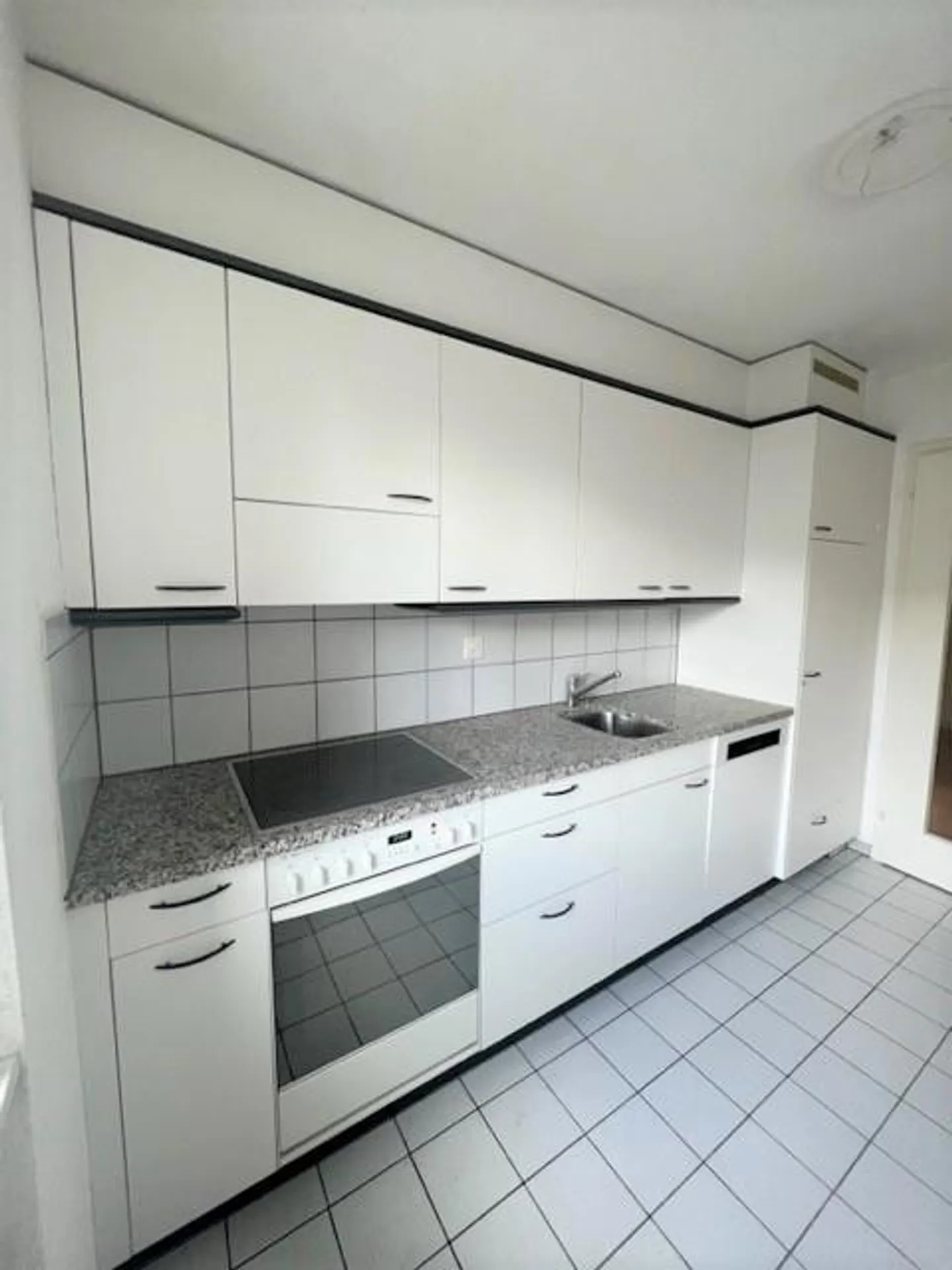 Attraktive 4. Zimmerwohnung mit Seesicht - Photo 2 sur 6