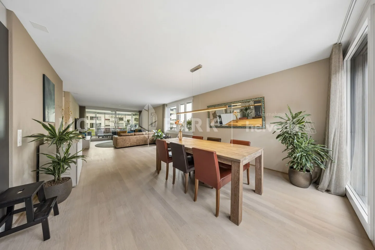 Renovierte Wohnung mit Garten - Foto 3 von 9