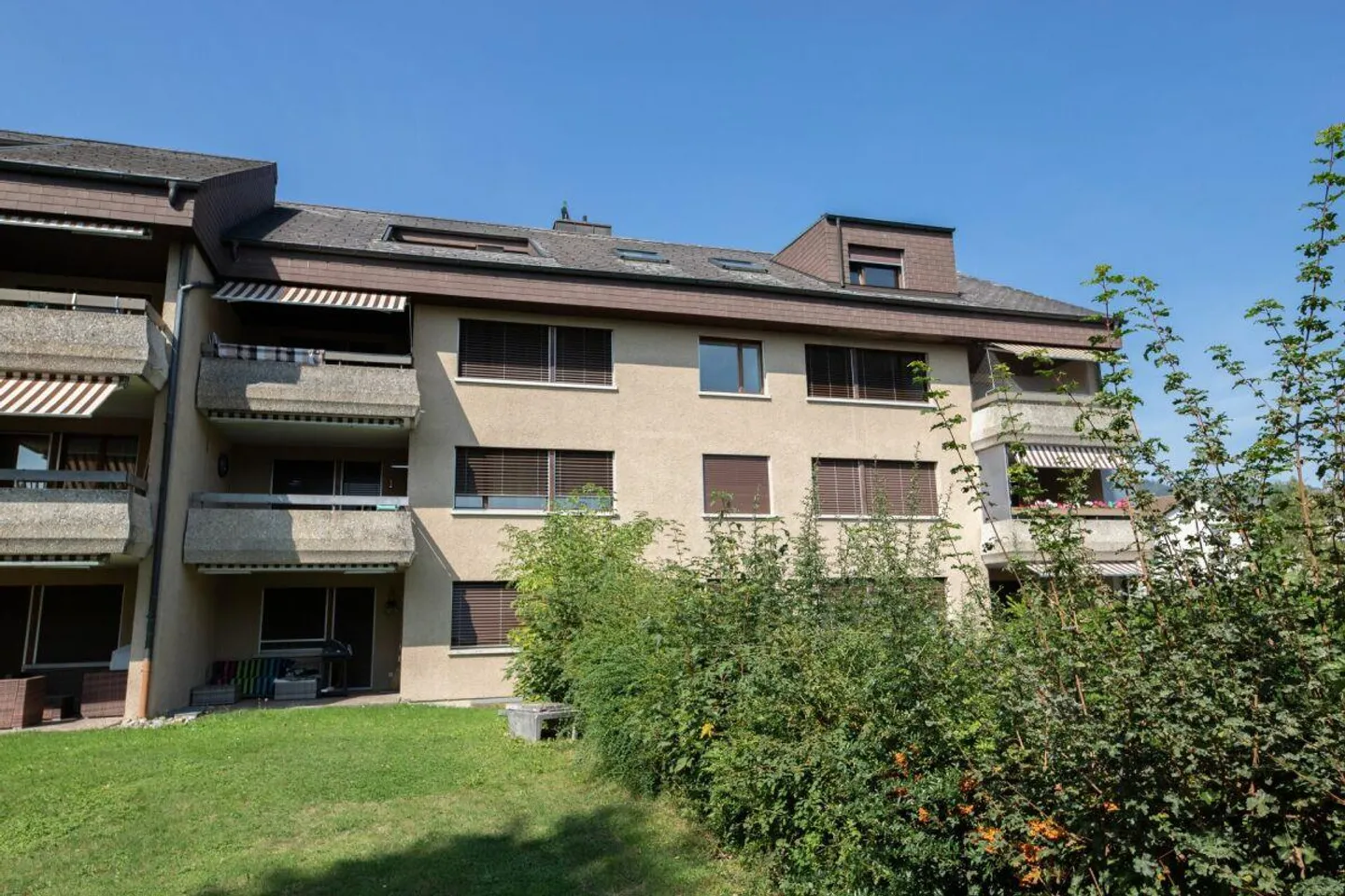 Charmant appartement 4.5 pièces - Photo 1 sur 11