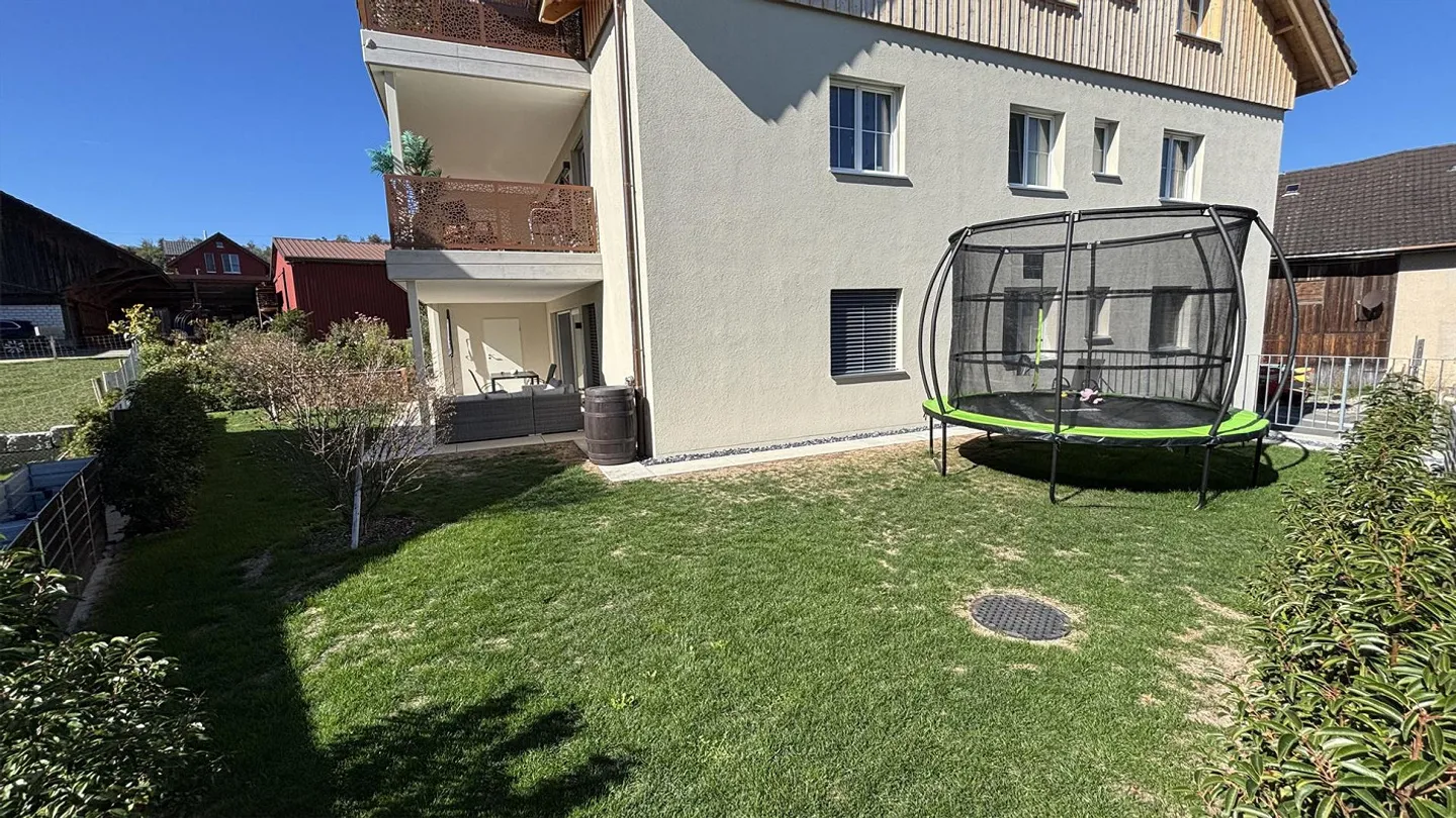 Appartamento moderno 4.5 stanze 130 m² con grande giardino - Foto 1 di 9