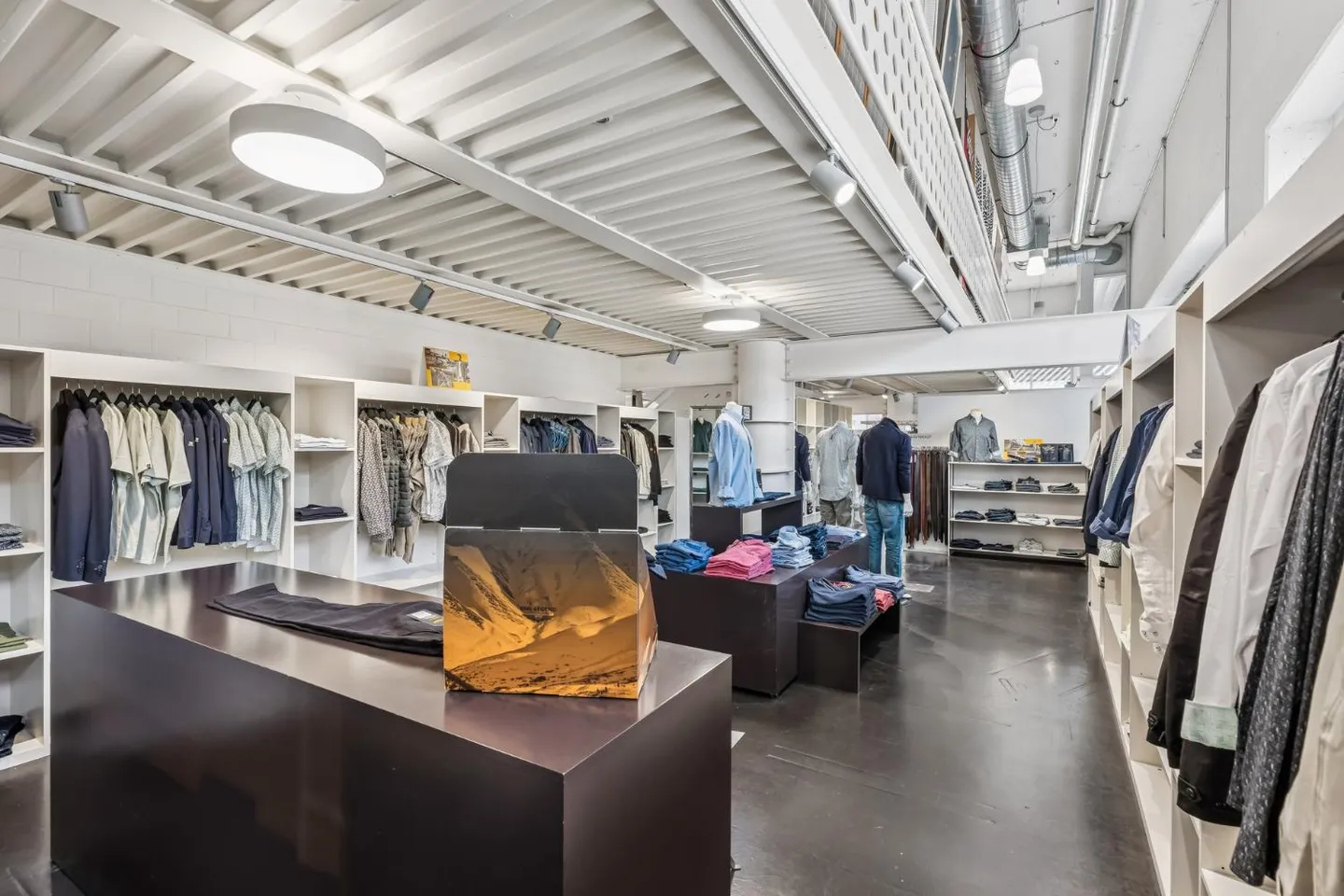 Espace de vente attrayant dans un emplacement central à Willisau - Photo 5 sur 9