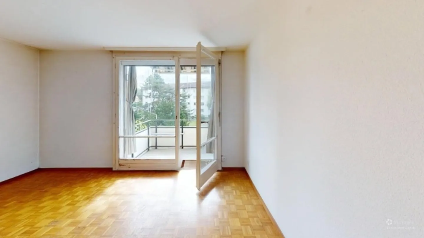 Appartement lumineux de 3 pièces à louer temporairement à Zürich-Oerlikon (jusqu'au 31.03.2027) - Photo 3 sur 9