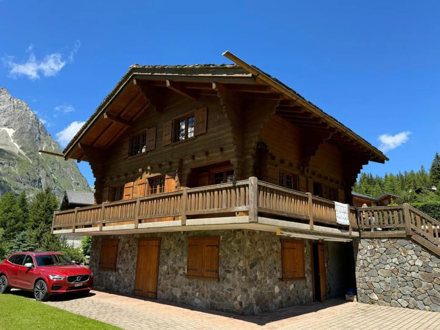 Chalet 5.5 stanze - Foto 1 di 13