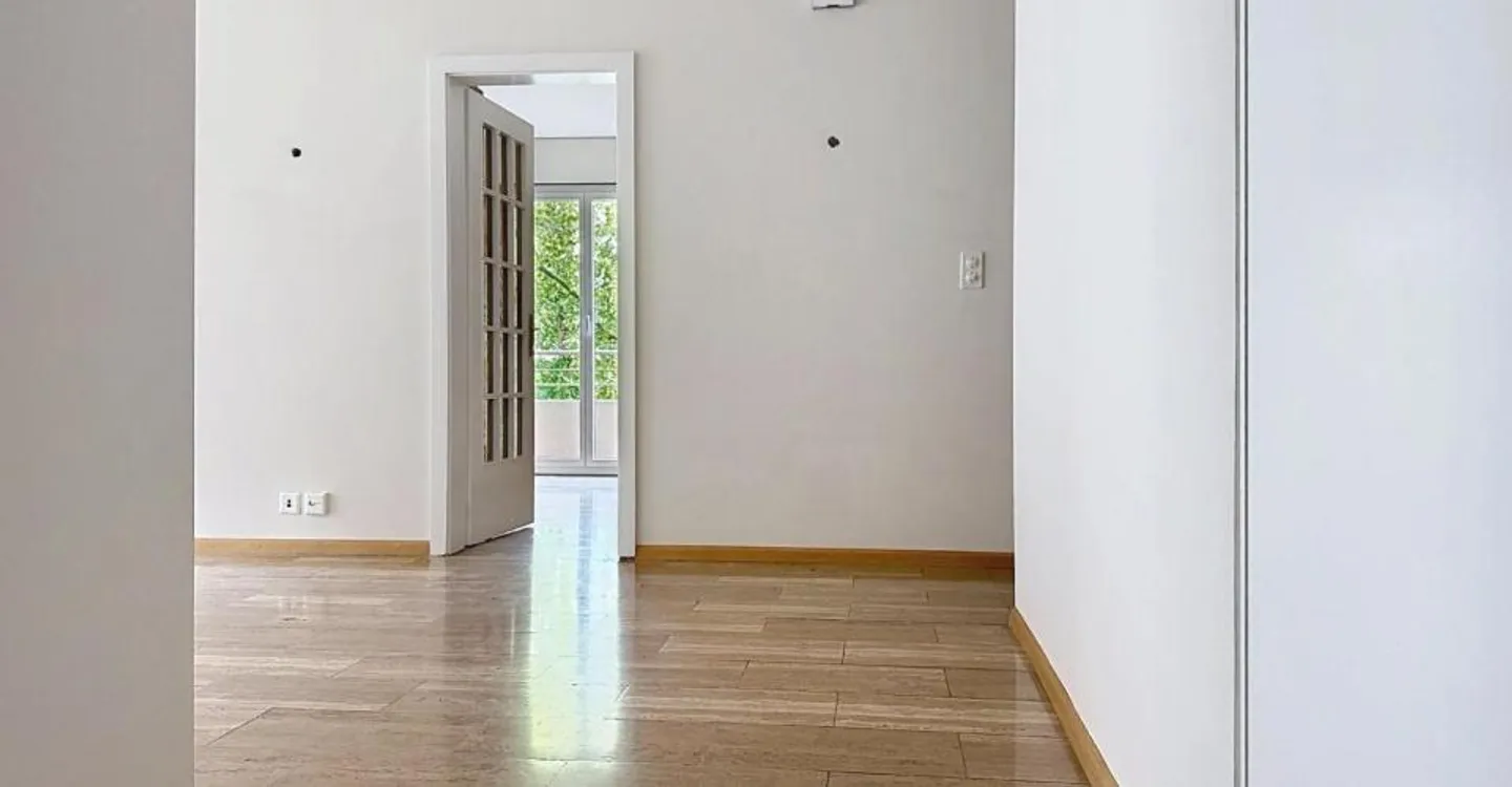 Appartement spacieux avec balcon - Photo 5 sur 13
