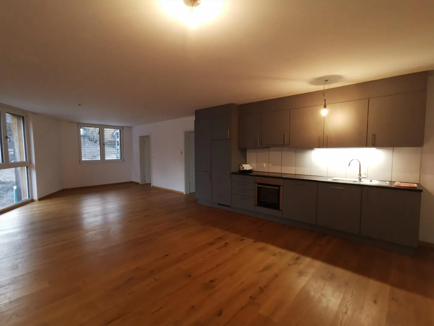 Charmante 4.5-Zimmer-Wohnung mit Bergblick im Neckertal - Foto 8 von 8