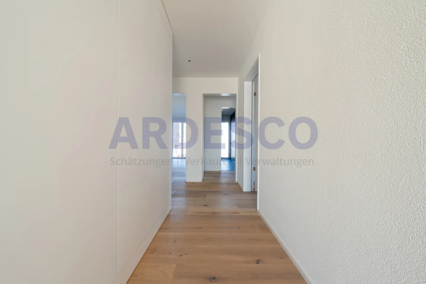 Entrare, meravigliarsi e trasferirsi - Foto 6 di 8