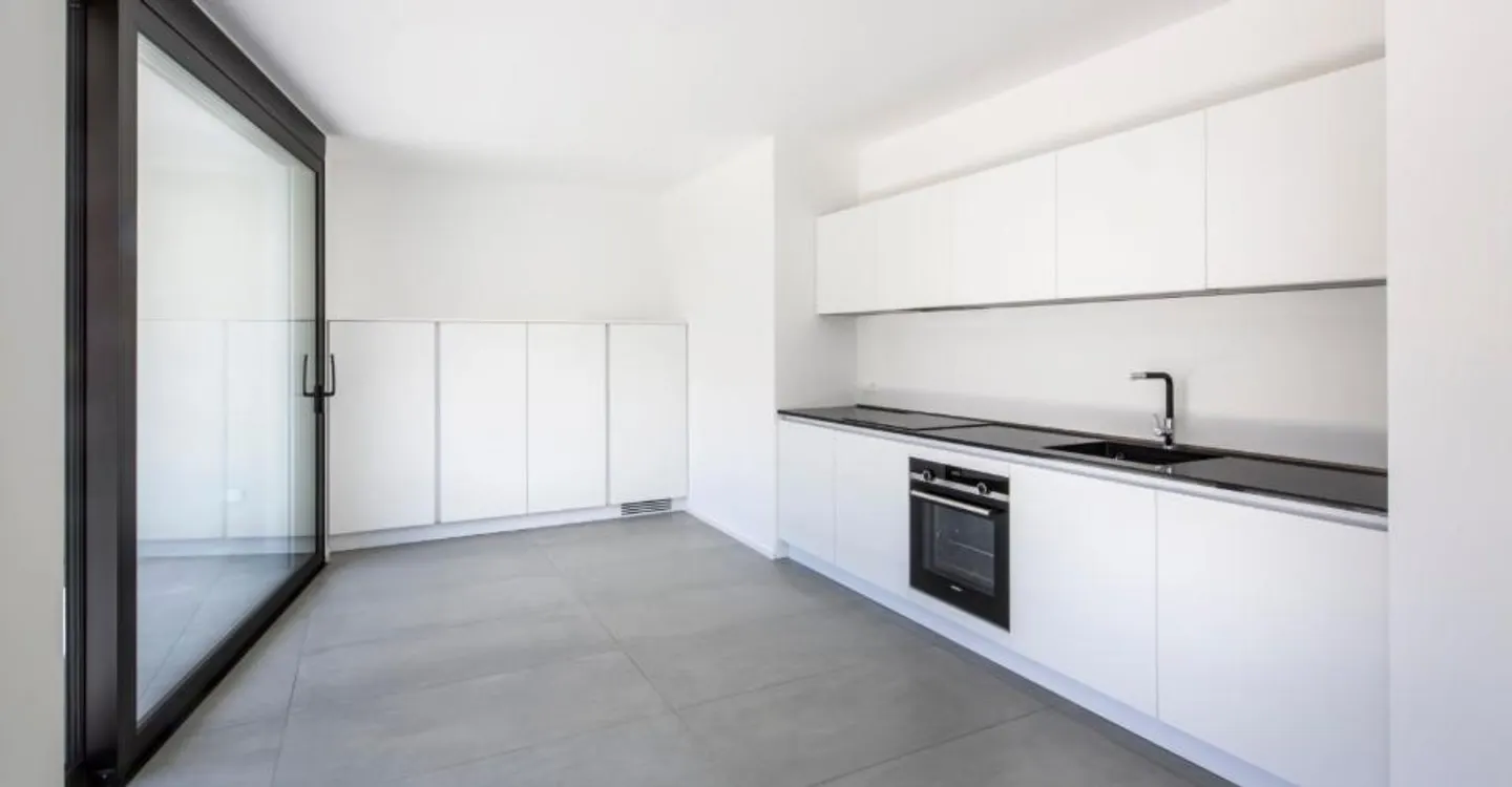 Immeuble résidentiel moderne de rendement au cœur de Bellinzone. - Photo 5 sur 12