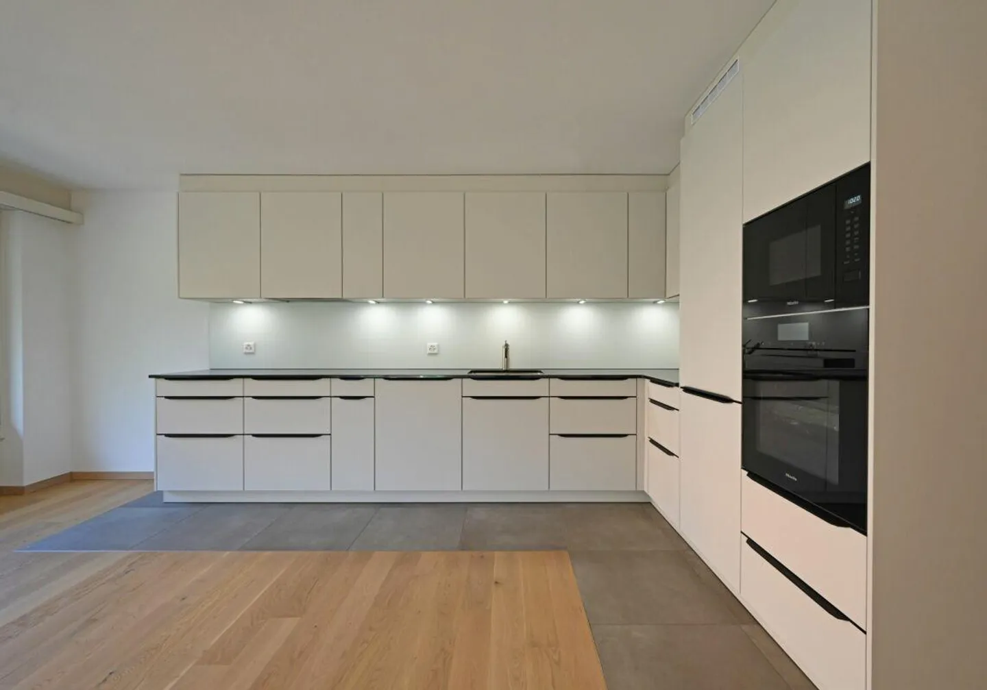 Sanierte 4.5-Zimmerwohnung an ruhiger Lage - Photo 1 sur 12
