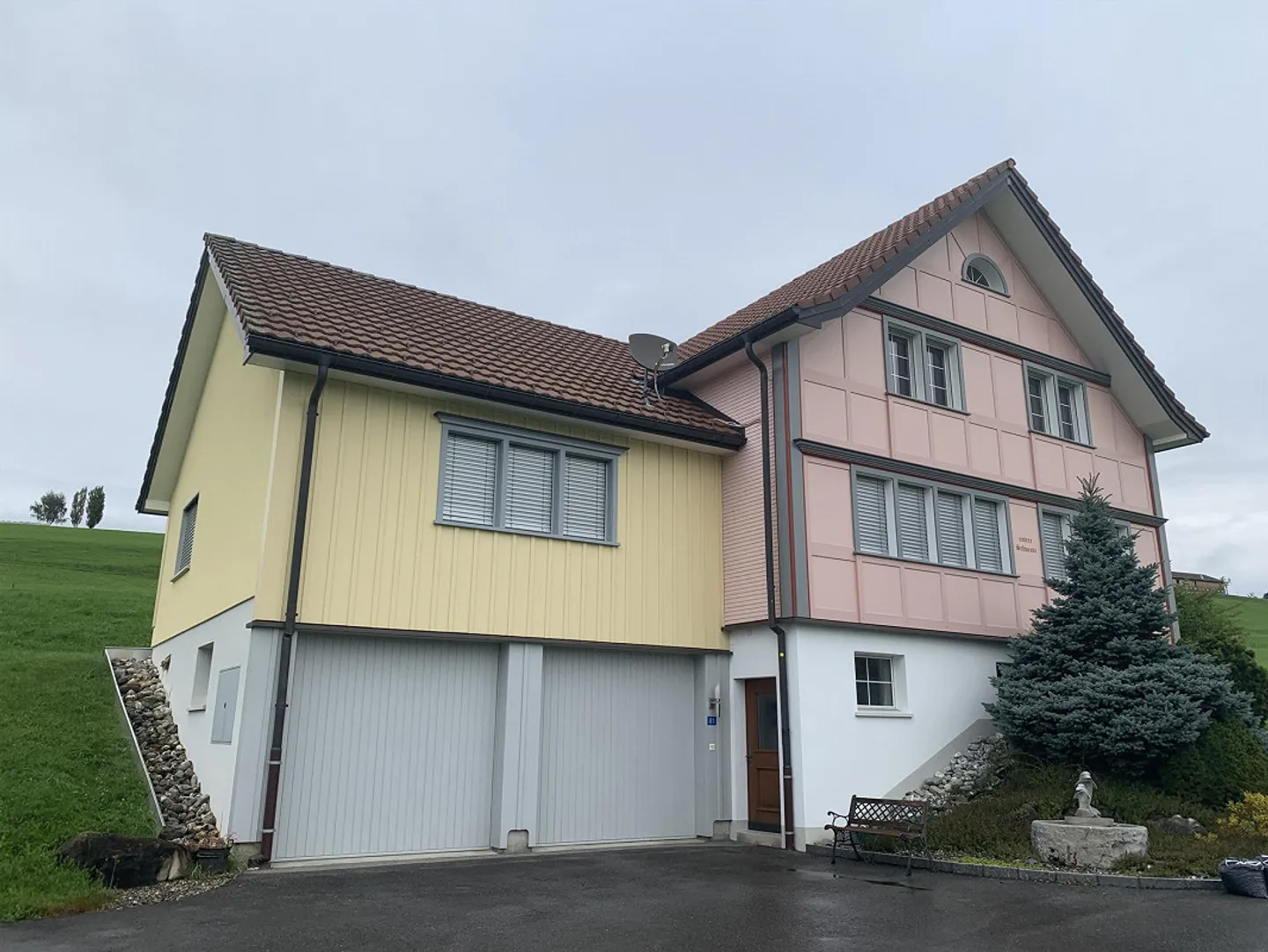 Grosse sonnige Wohnung mit sehr schöner Aussicht in den Alpstein - Foto 1 von 24
