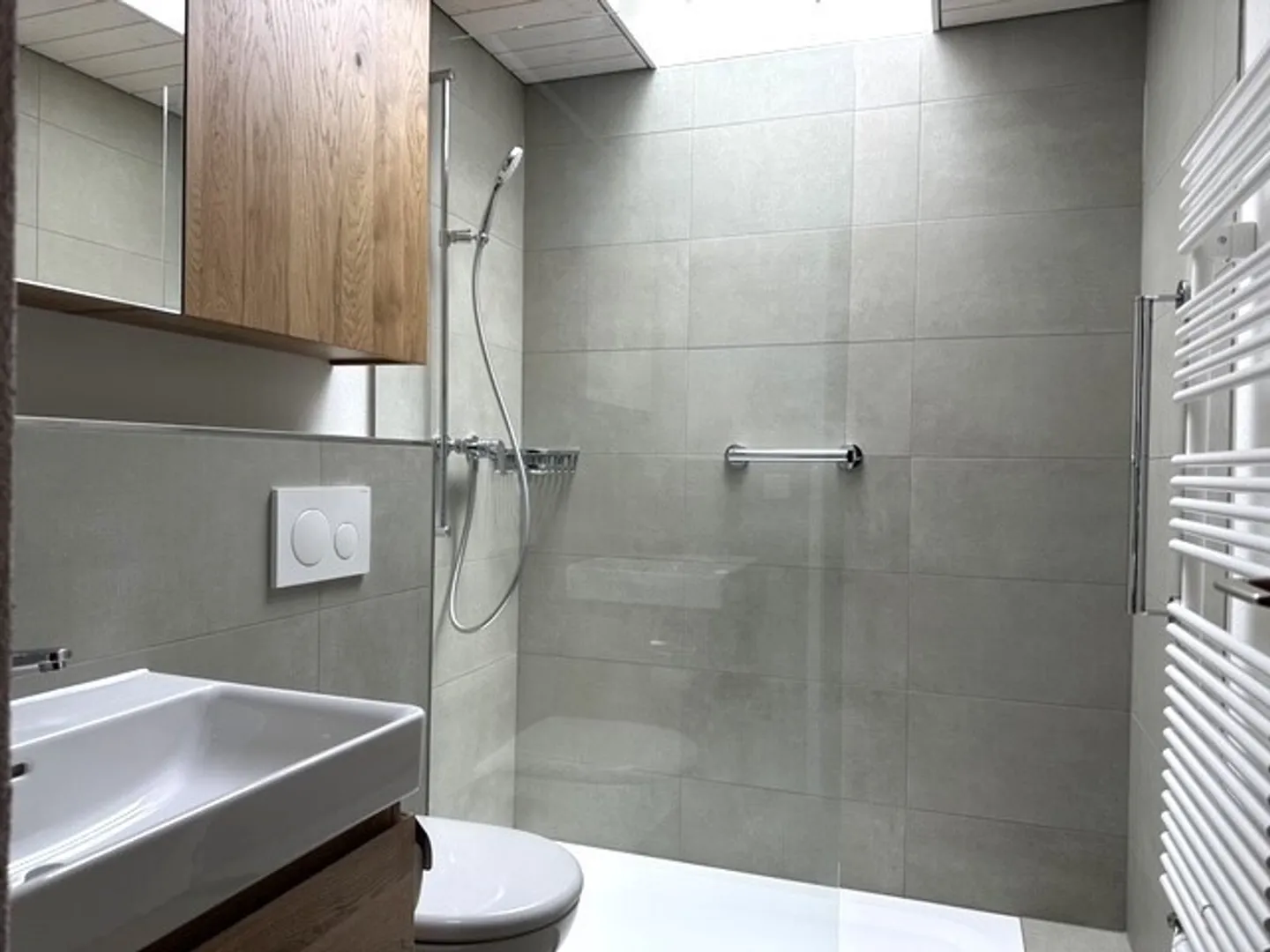 Chalet-Wohnung mit Traum-Aussicht - Foto 2 von 6